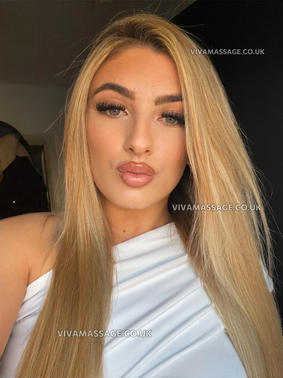 Photo 15 of BritishDollLaylaLoo