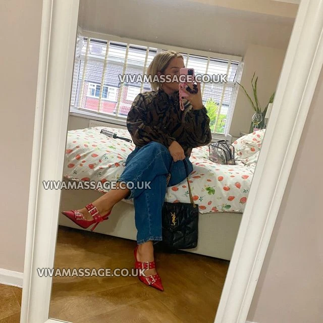 Photo 89 of FCupErin