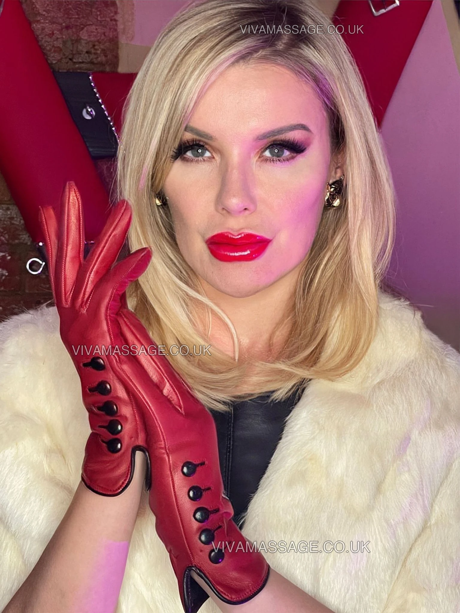 Photo 4 of Lady_Phoenix