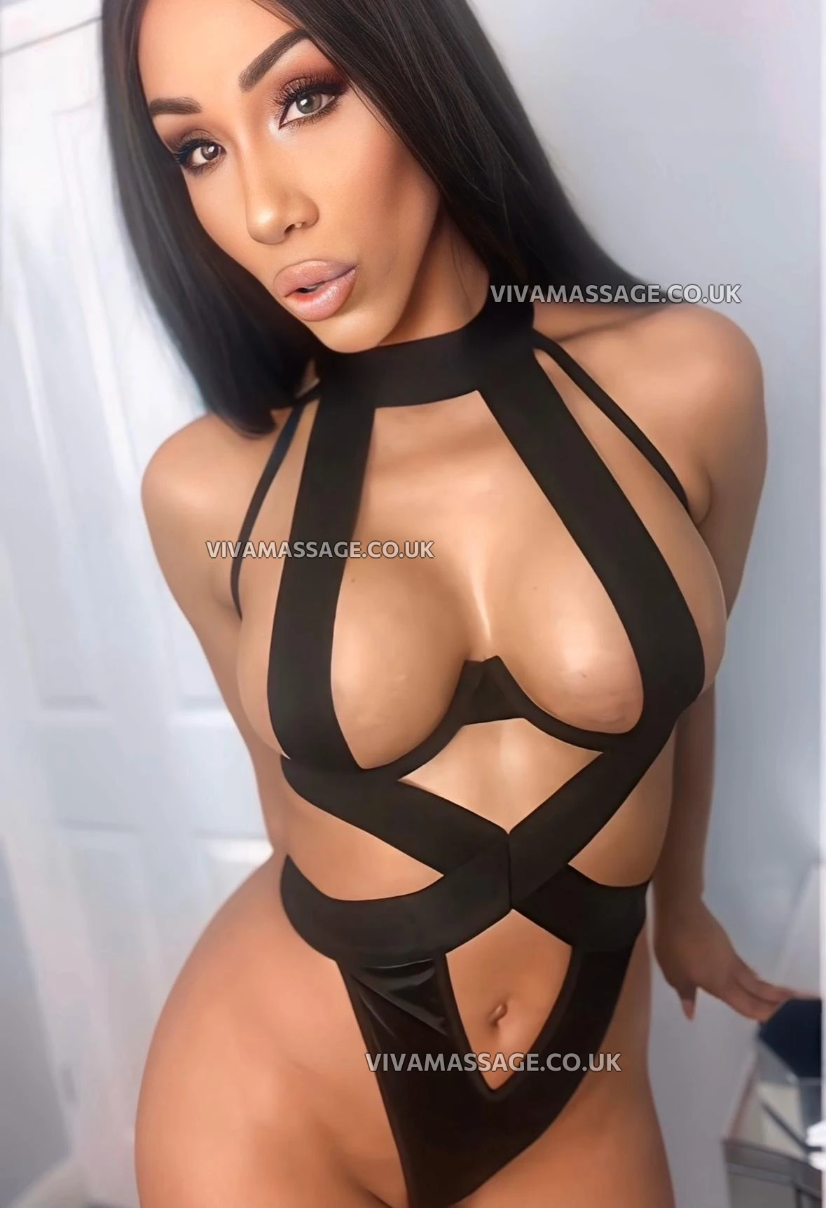 Photo 5 of RoxyRegal 