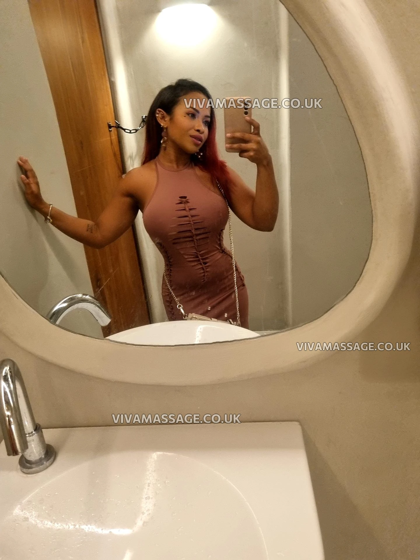 Photo 2 of Panamanian Naomi