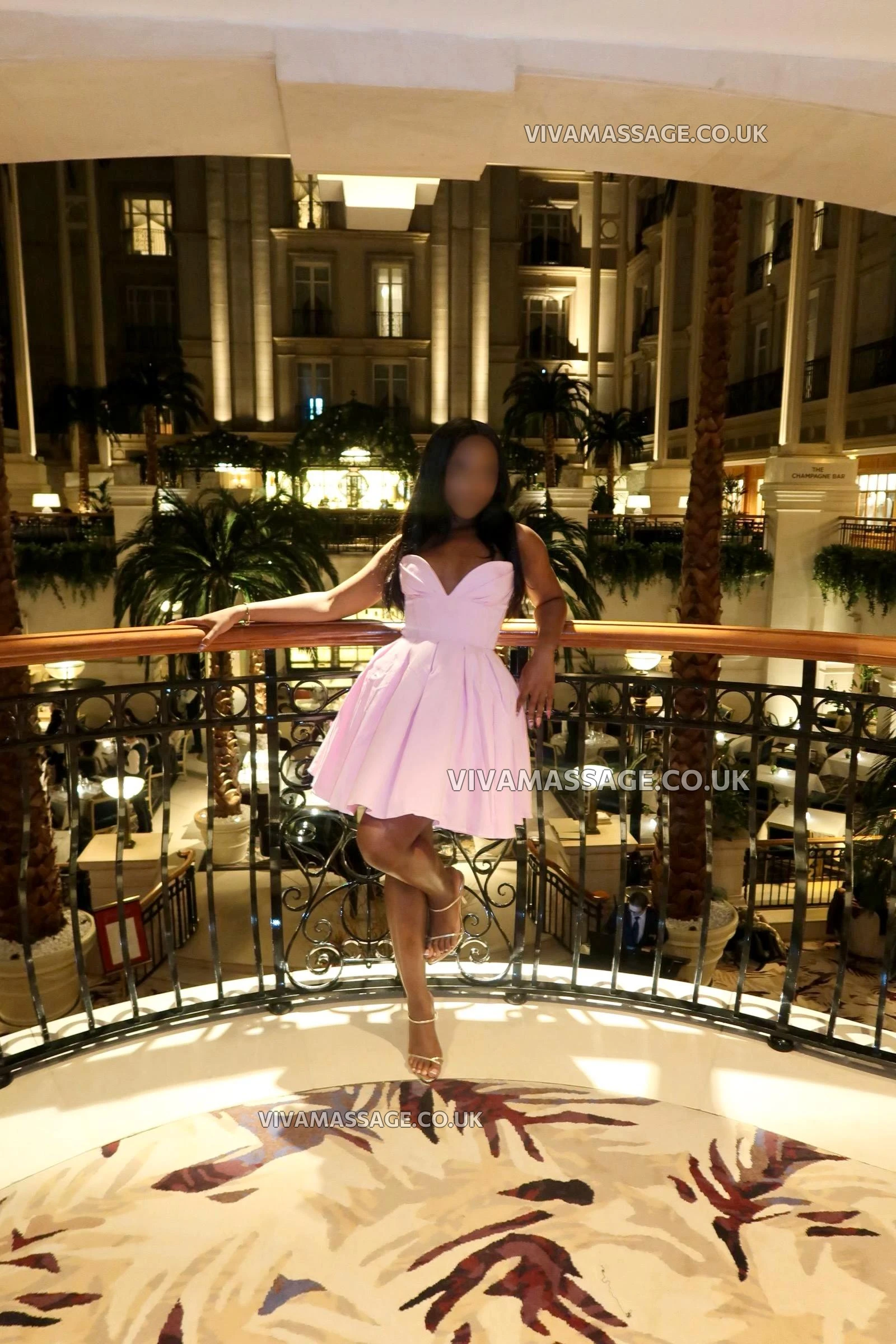 Photo 5 of AurelieSinclair