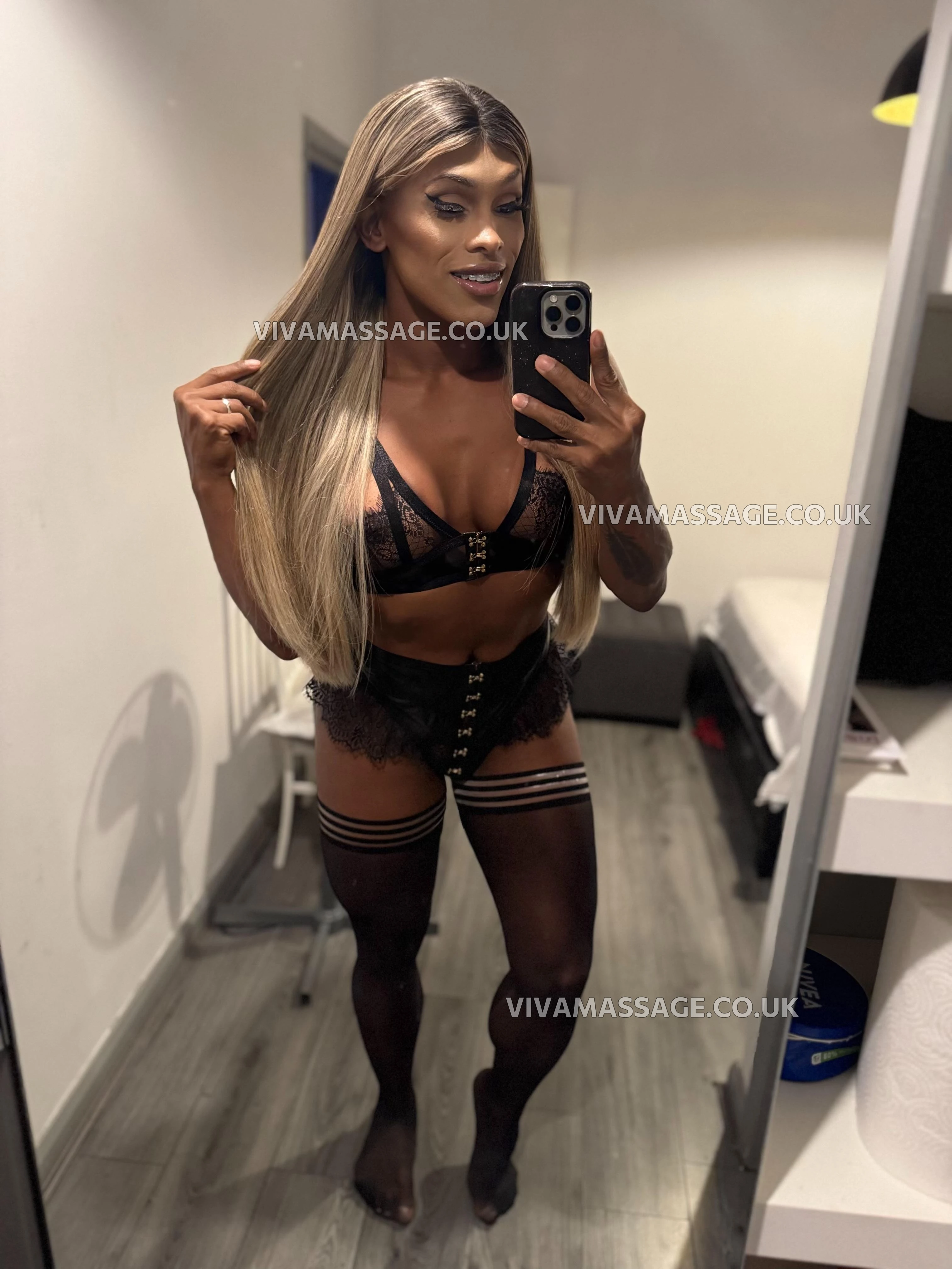 Photo 10 of Antonella Mantovanny