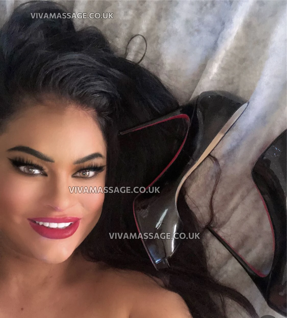 Photo 8 of Alana Amor