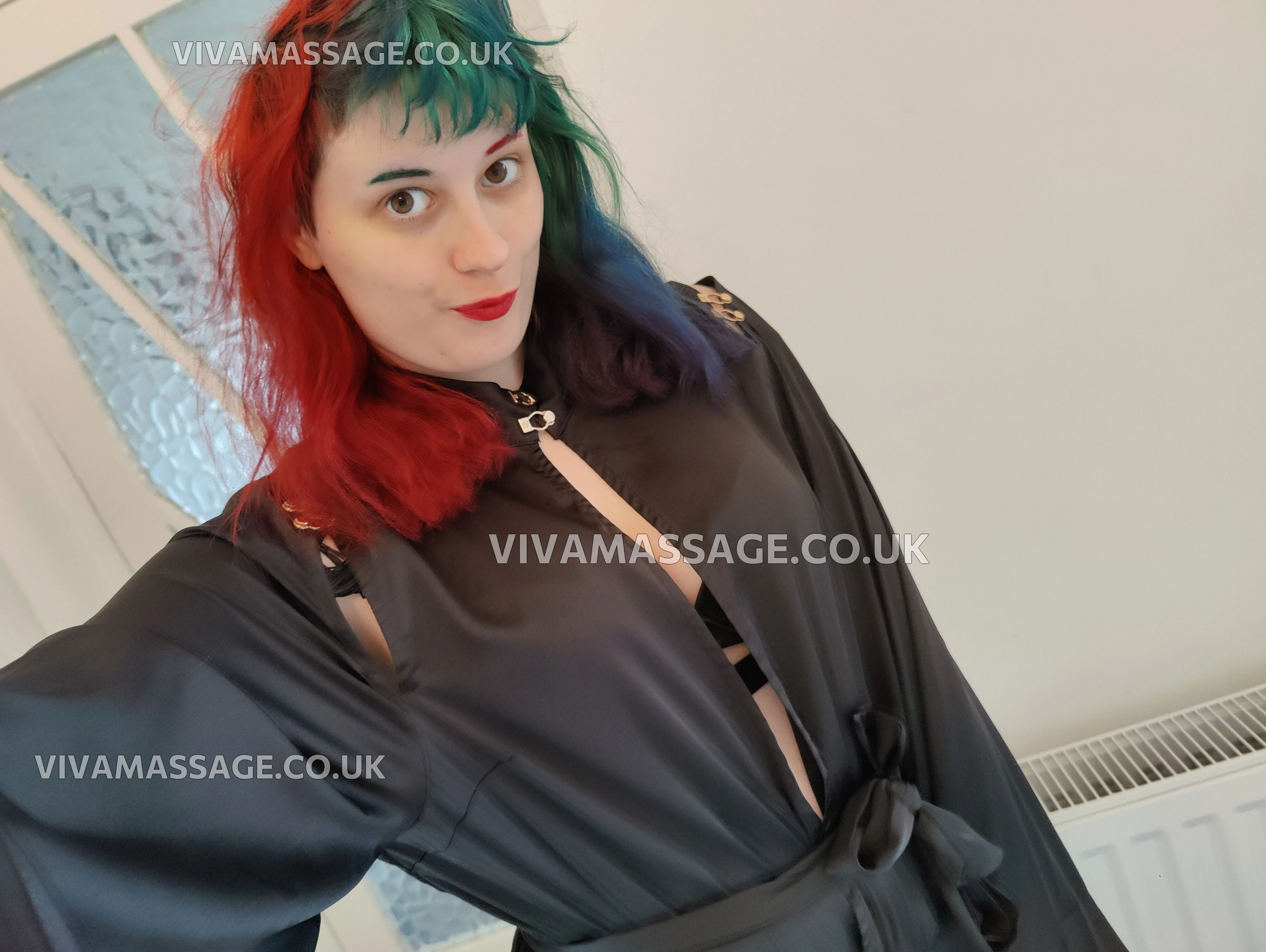 Photo 40 of Porcelain-Victoria