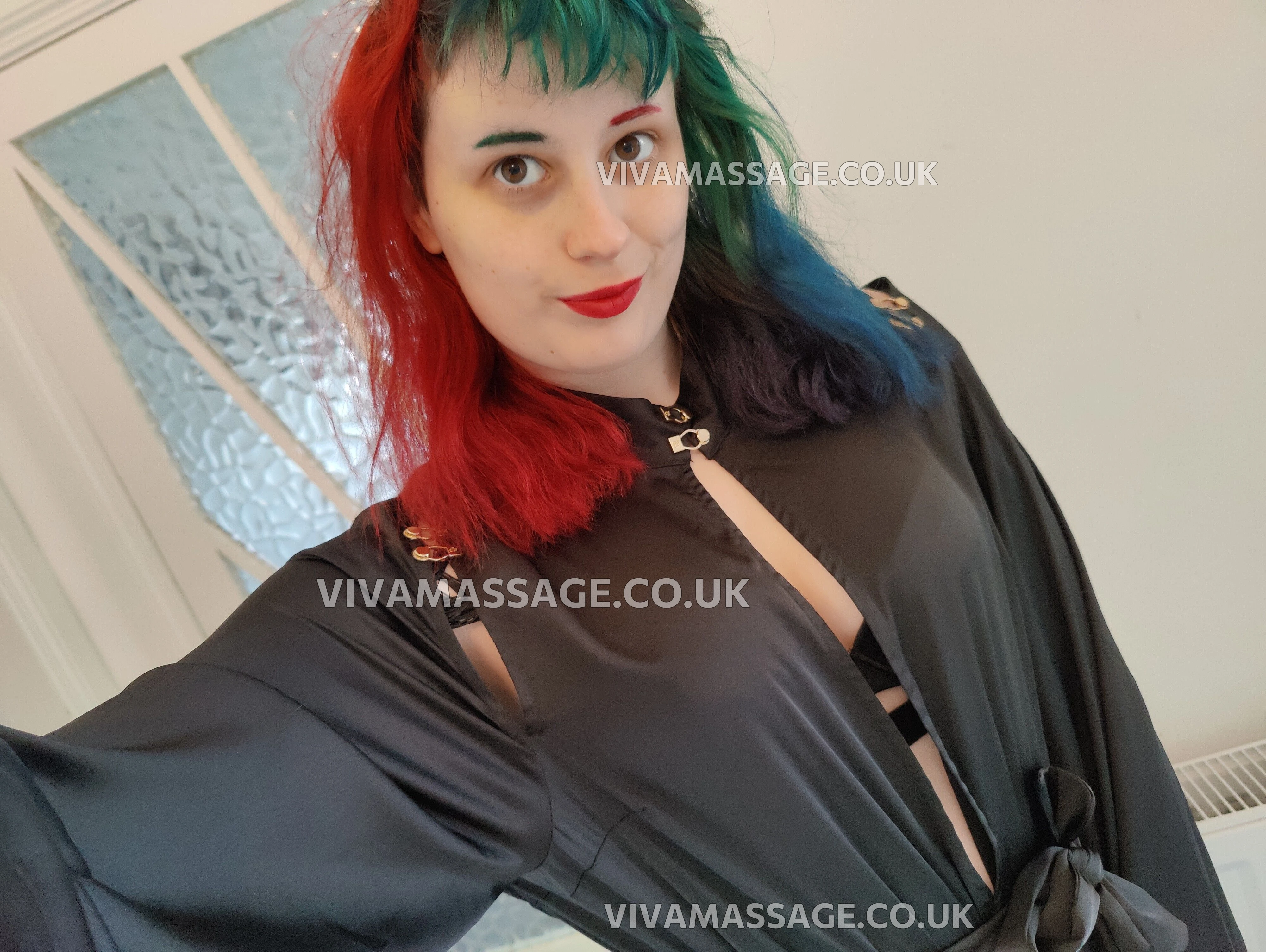 Photo 70 of Porcelain-Victoria