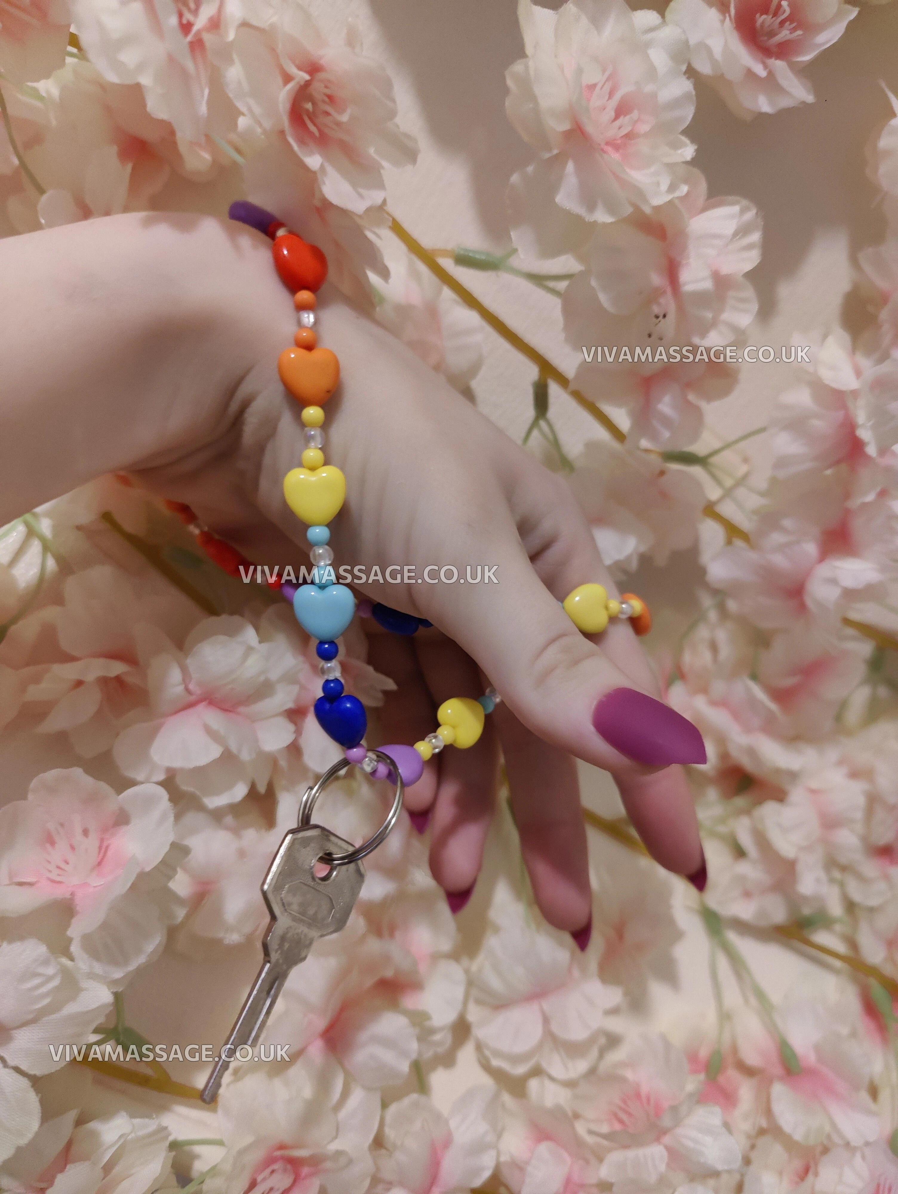 Photo 64 of Porcelain-Victoria