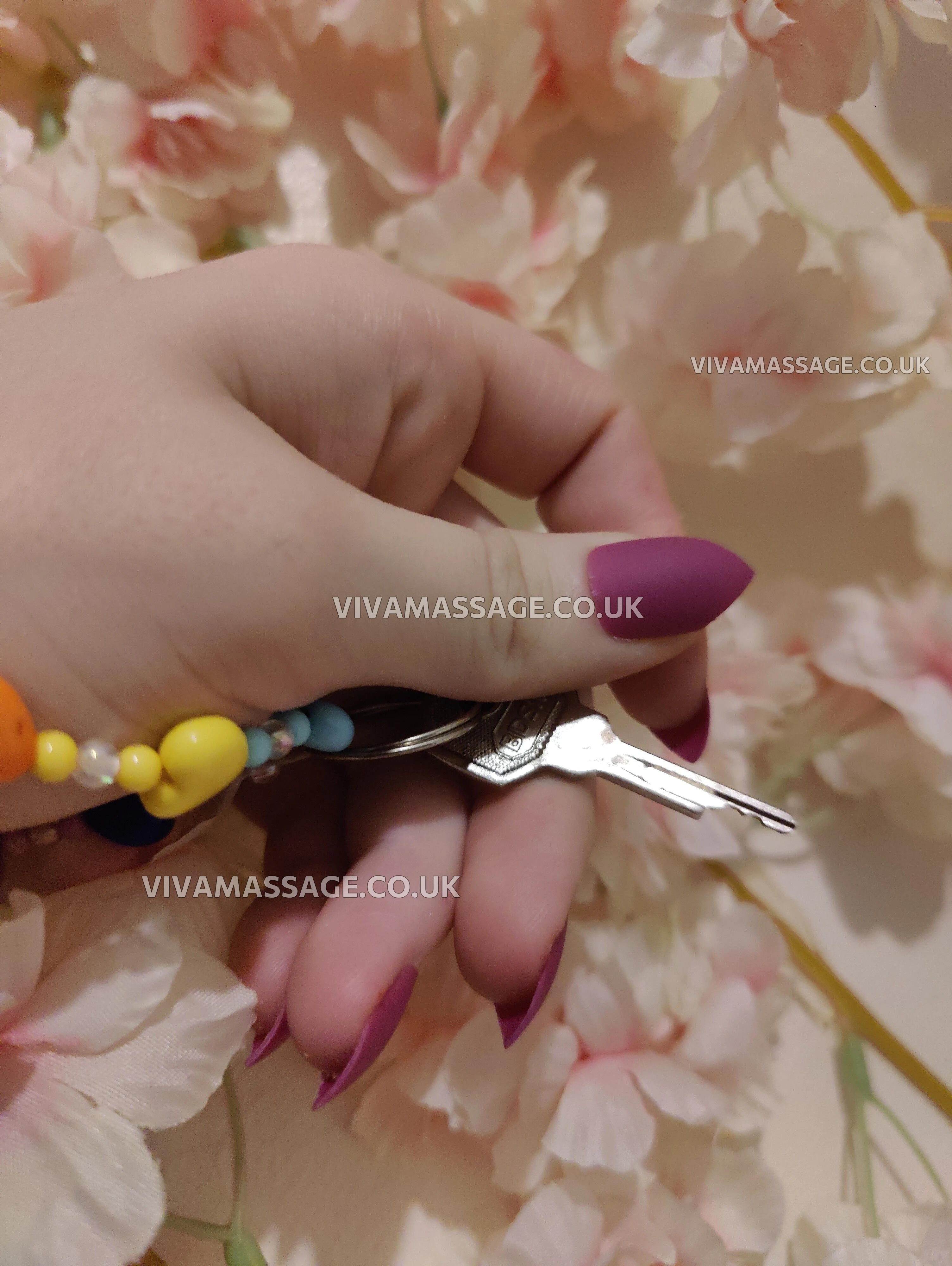 Photo 65 of Porcelain-Victoria