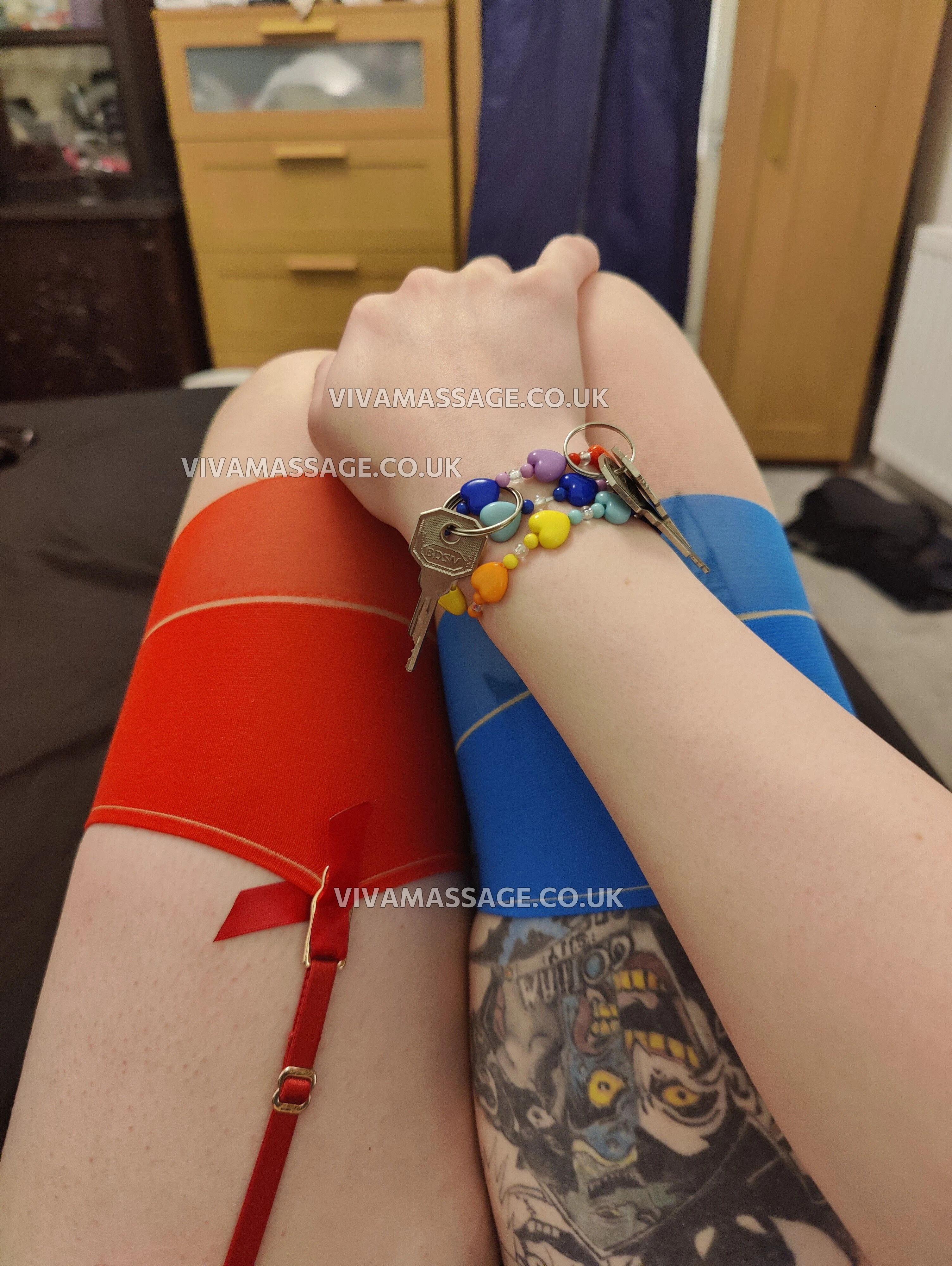 Photo 84 of Porcelain-Victoria