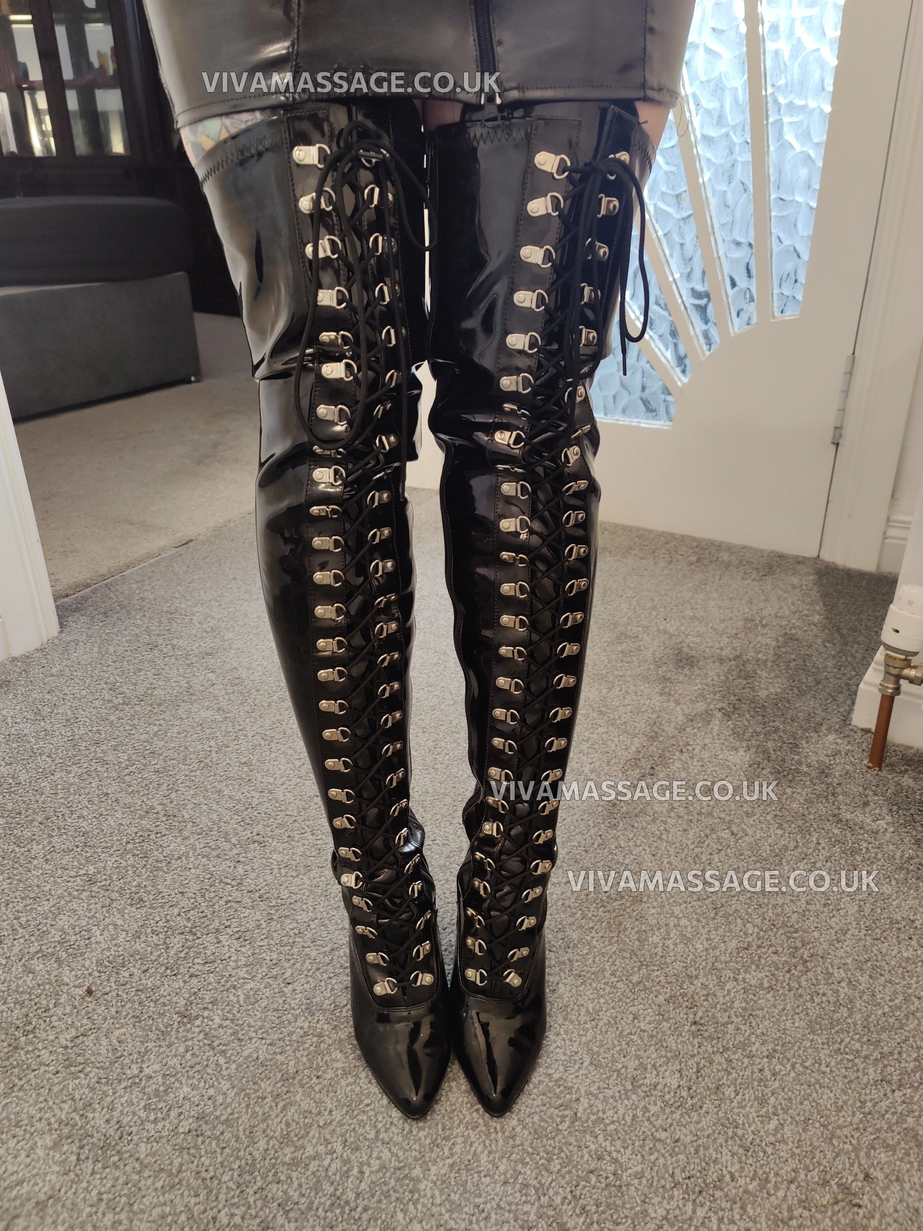 Photo 72 of Porcelain-Victoria