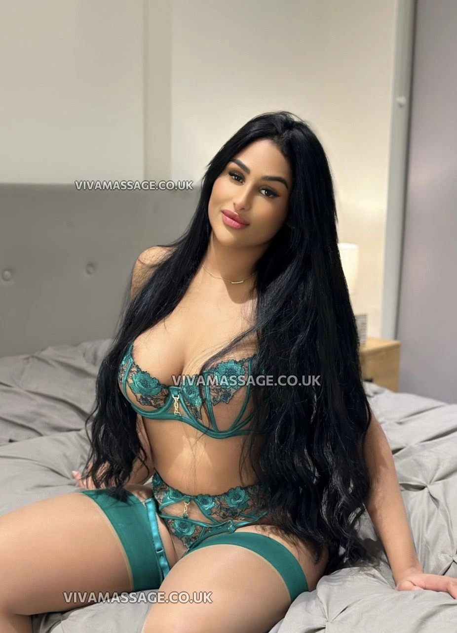 Photo 37 of Sarah_Vip