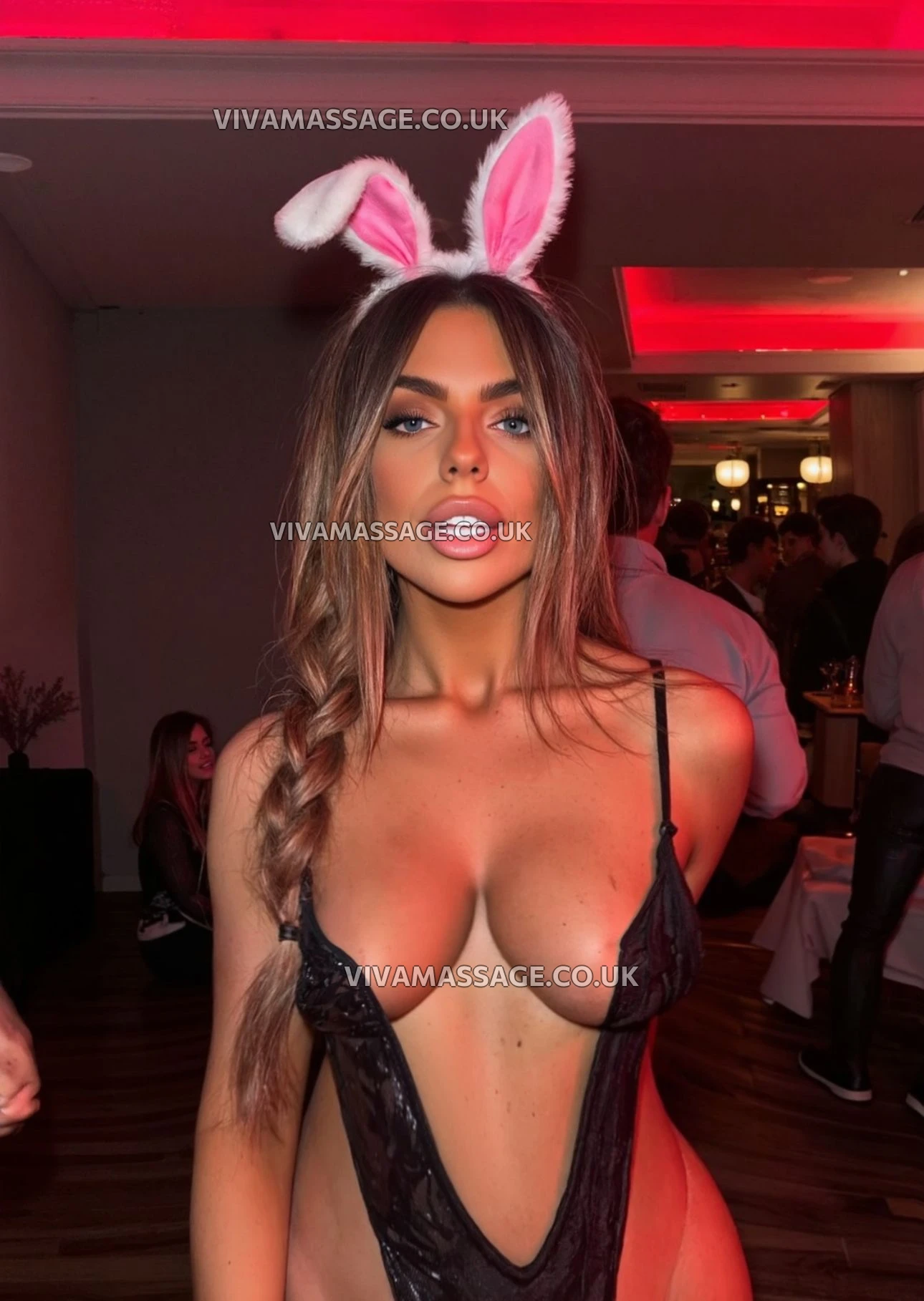 Photo 2 of Jessika Taylor x