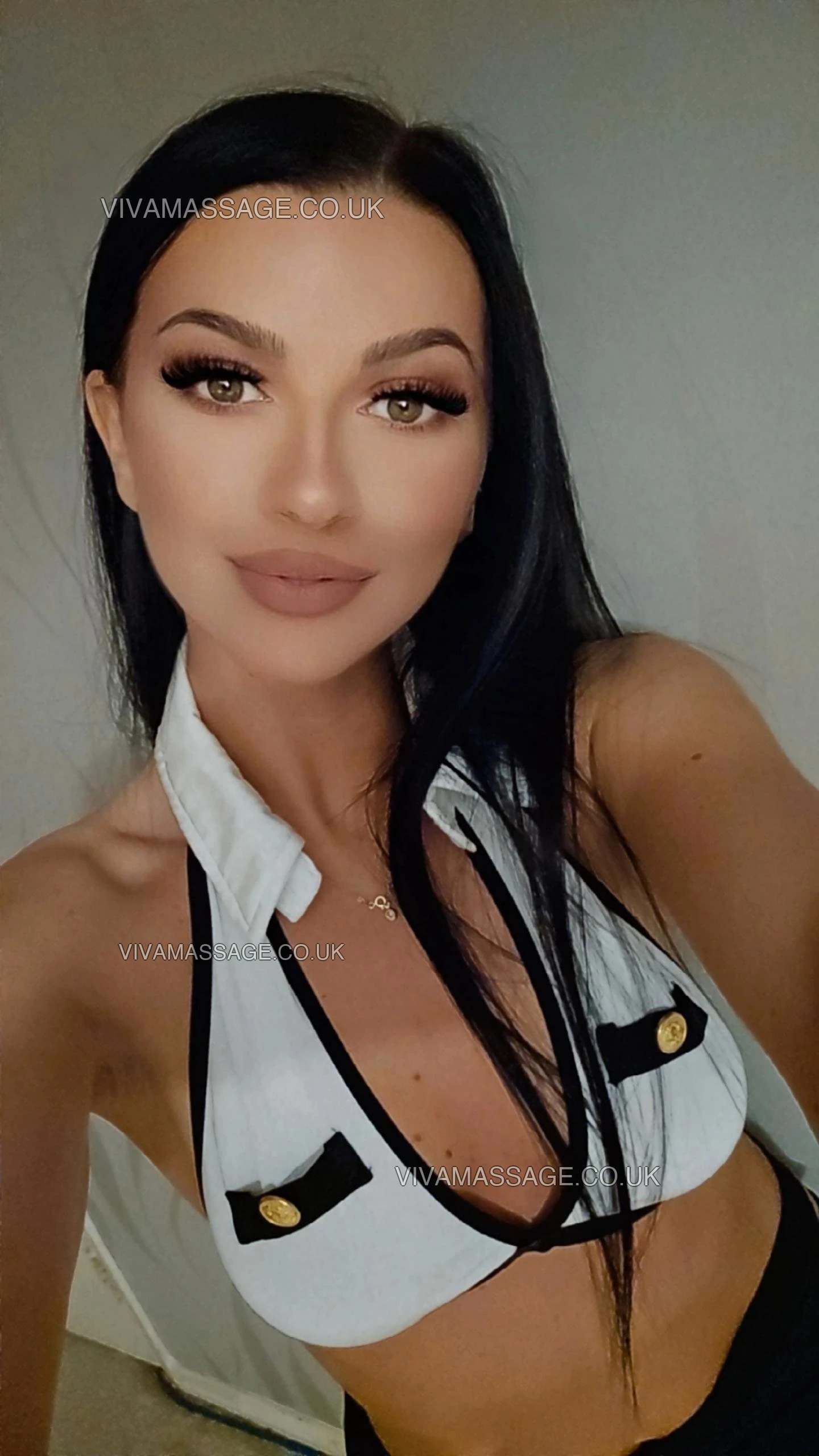 Photo 3 of Sweet_emma96