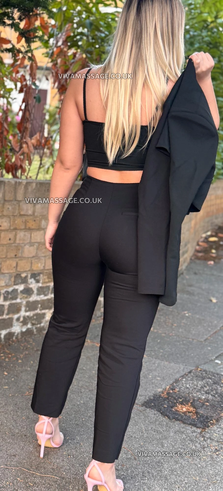 Photo 6 of JoanaJoana