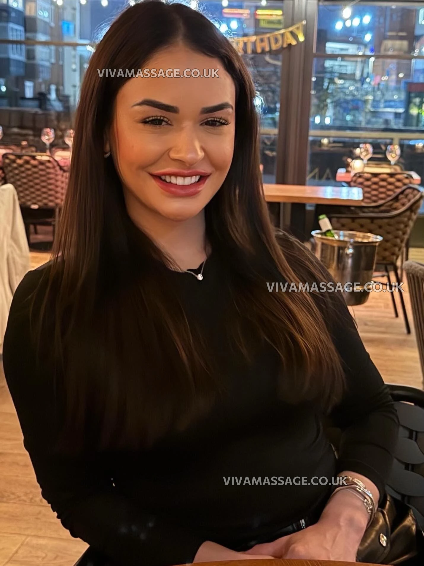 Photo 18 of SCARLET GORGEOUS