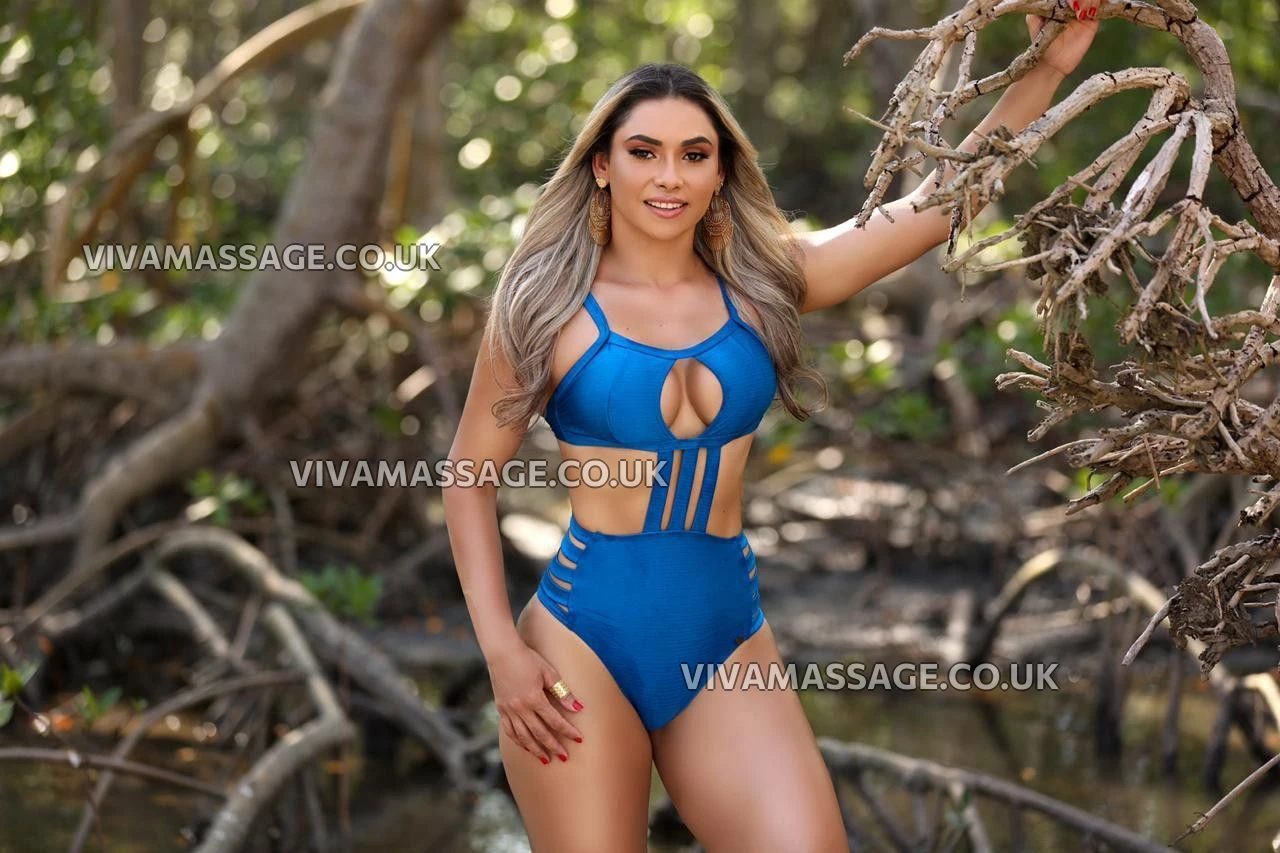 Photo 54 of flaviapepper