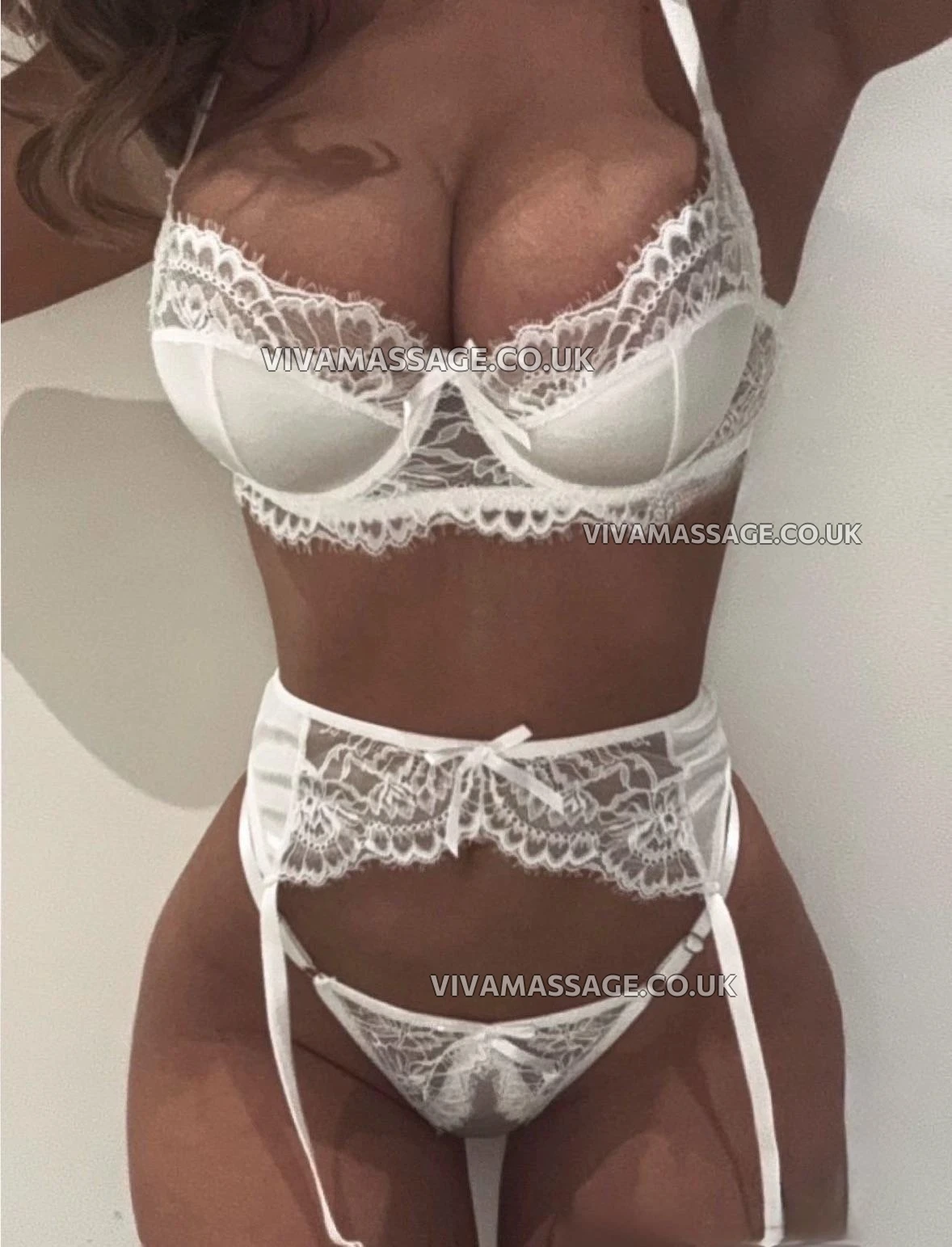 Photo 16 of EnglishLilly_96