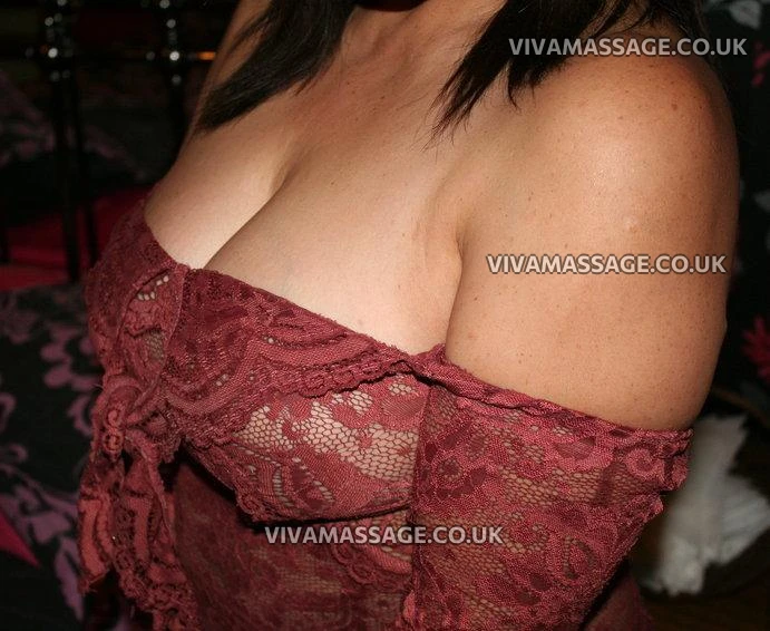 Photo 7 of Rita Tillie