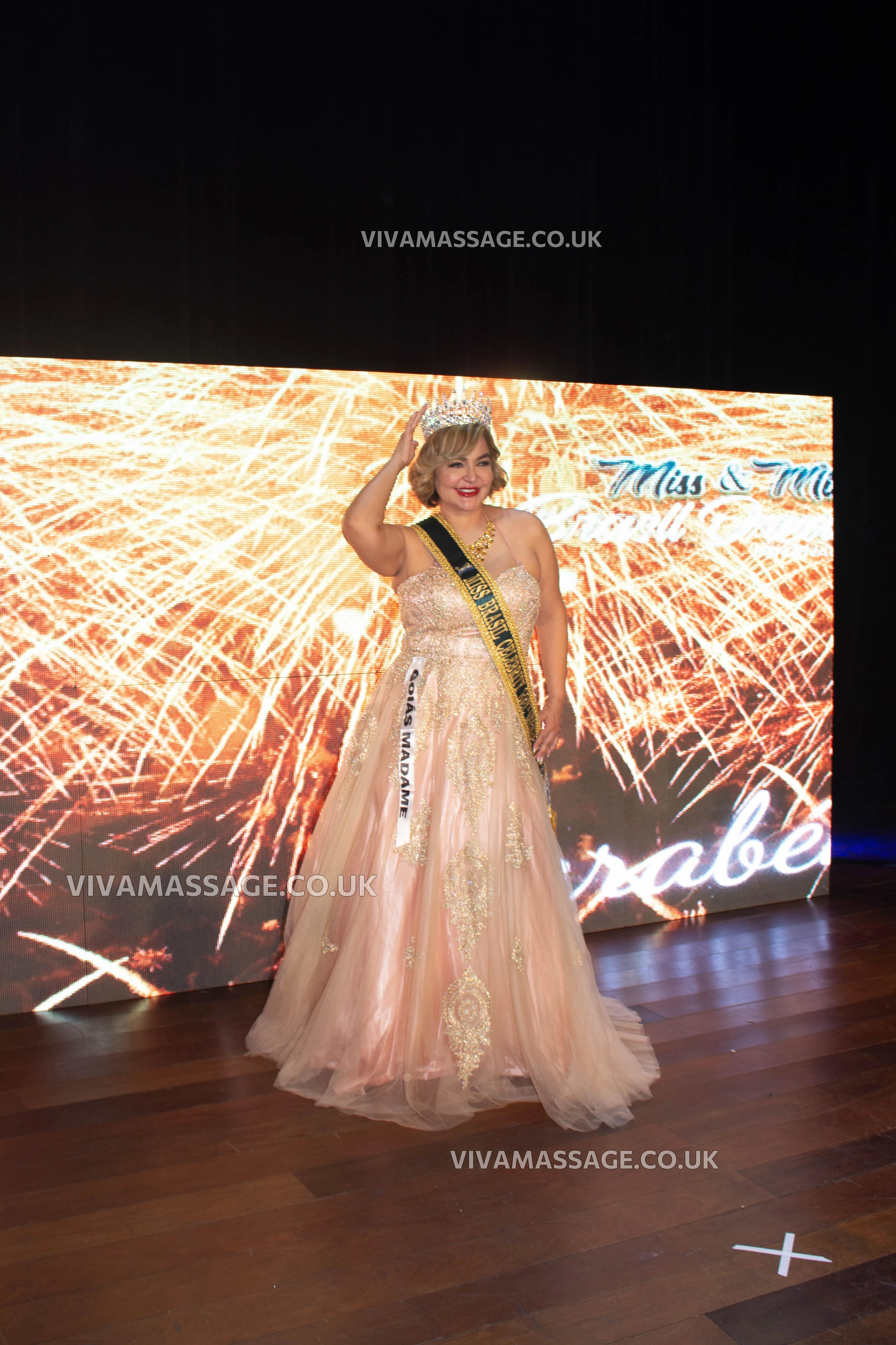 Photo 18 of Nadinamour