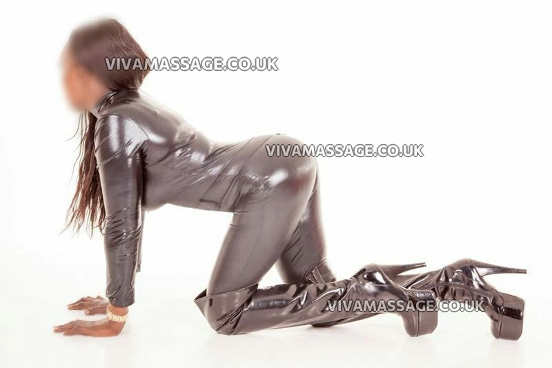 Photo 2 of LEGGY ASHANTI 