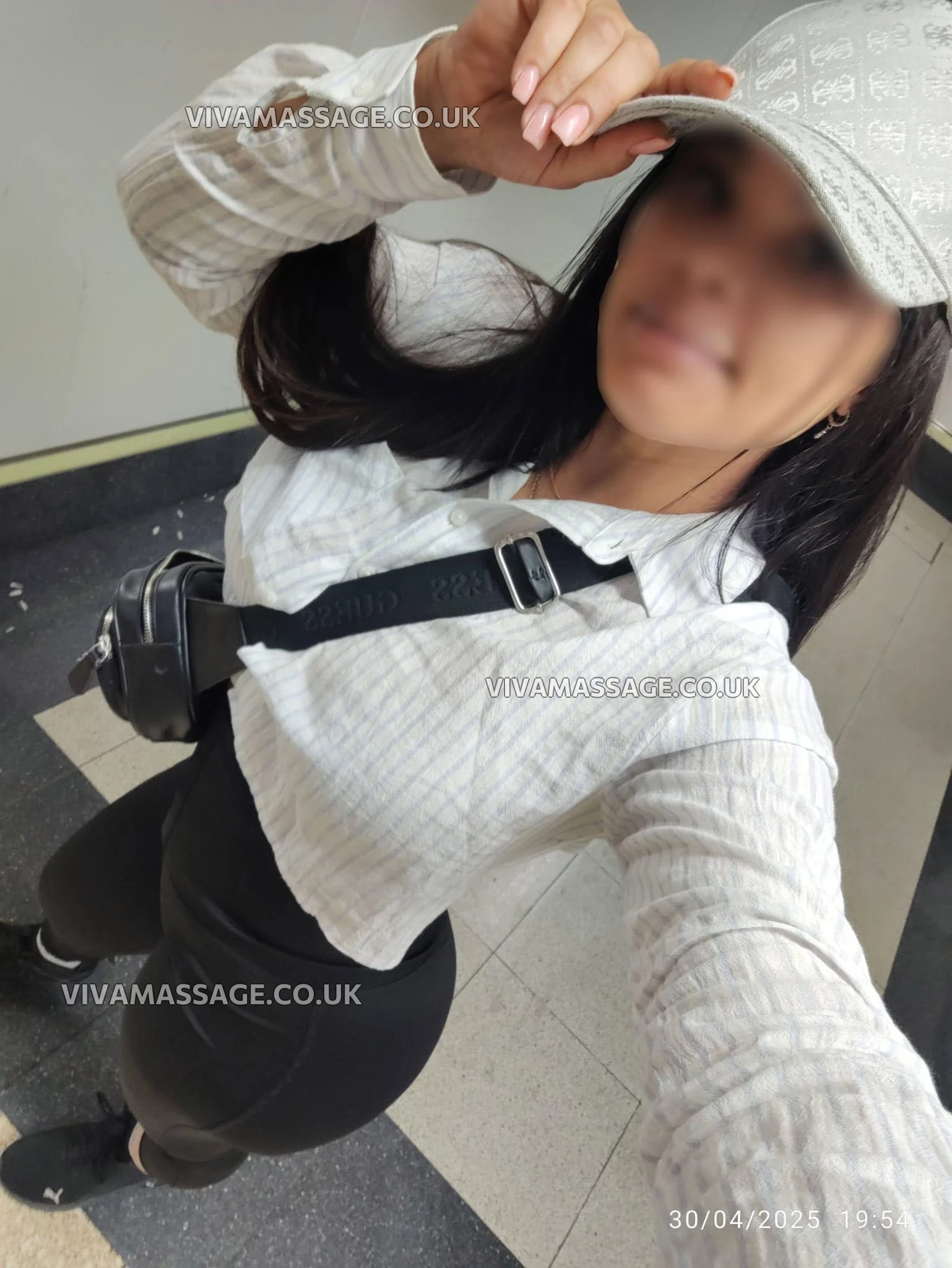 Photo 2 of Delicious Becky