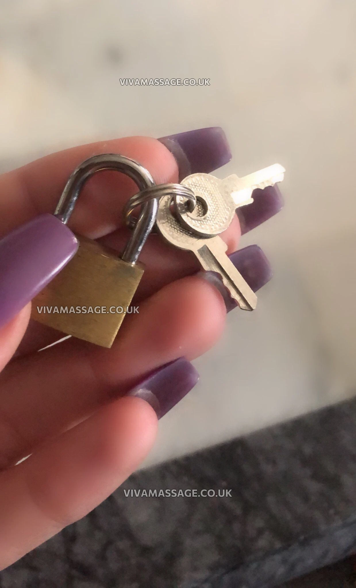 Photo 13 of TheEnglishPrincess