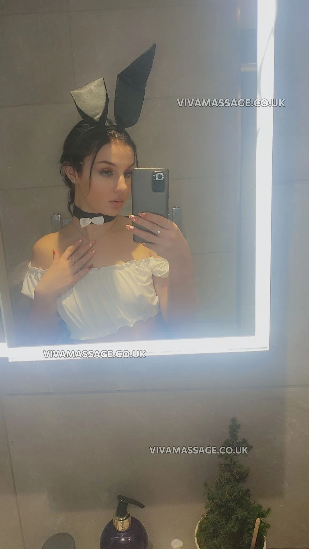 Photo 21 of BRITISH BELLA (Khlo)