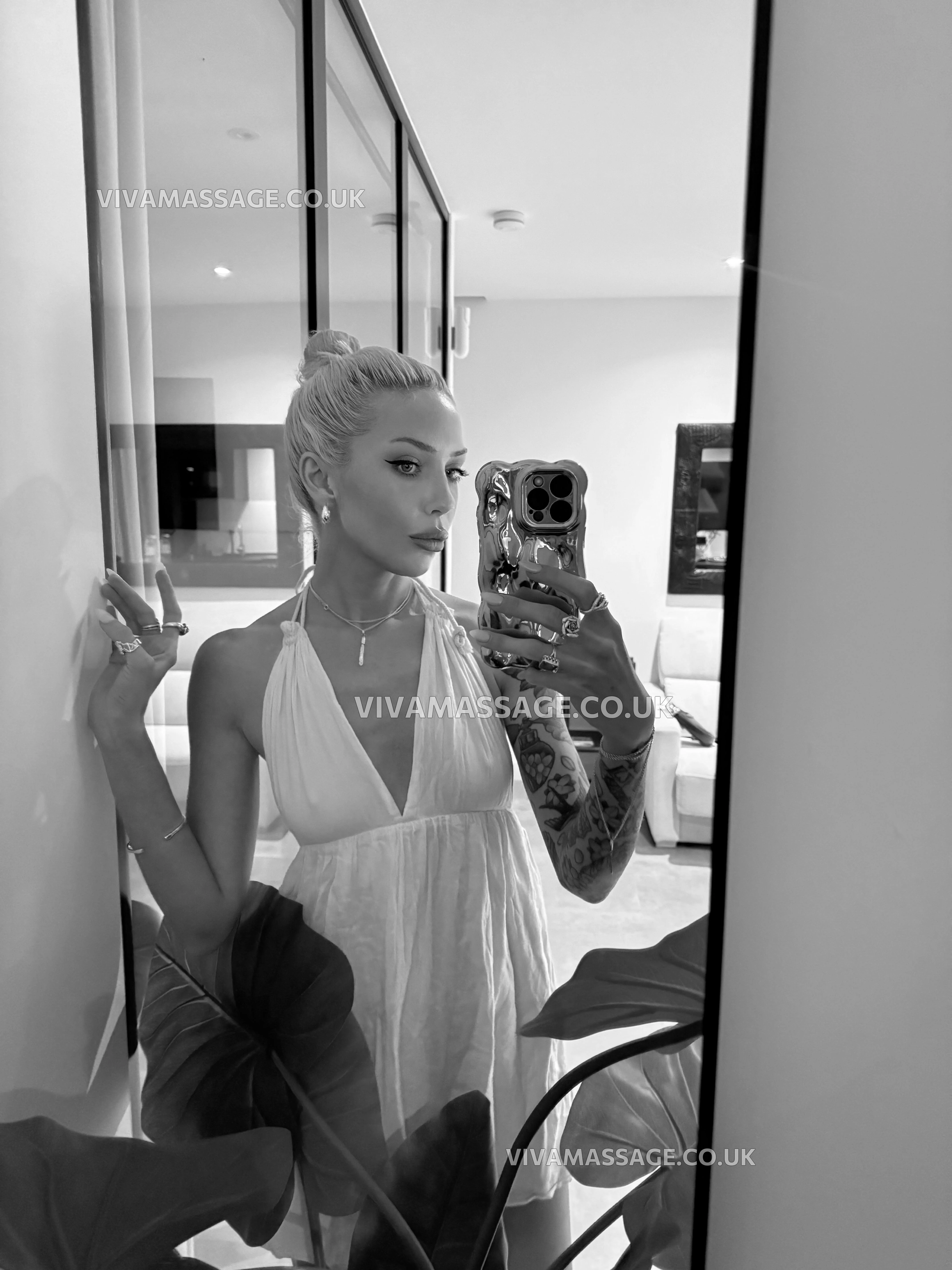 Photo 8 of KittyDeVour