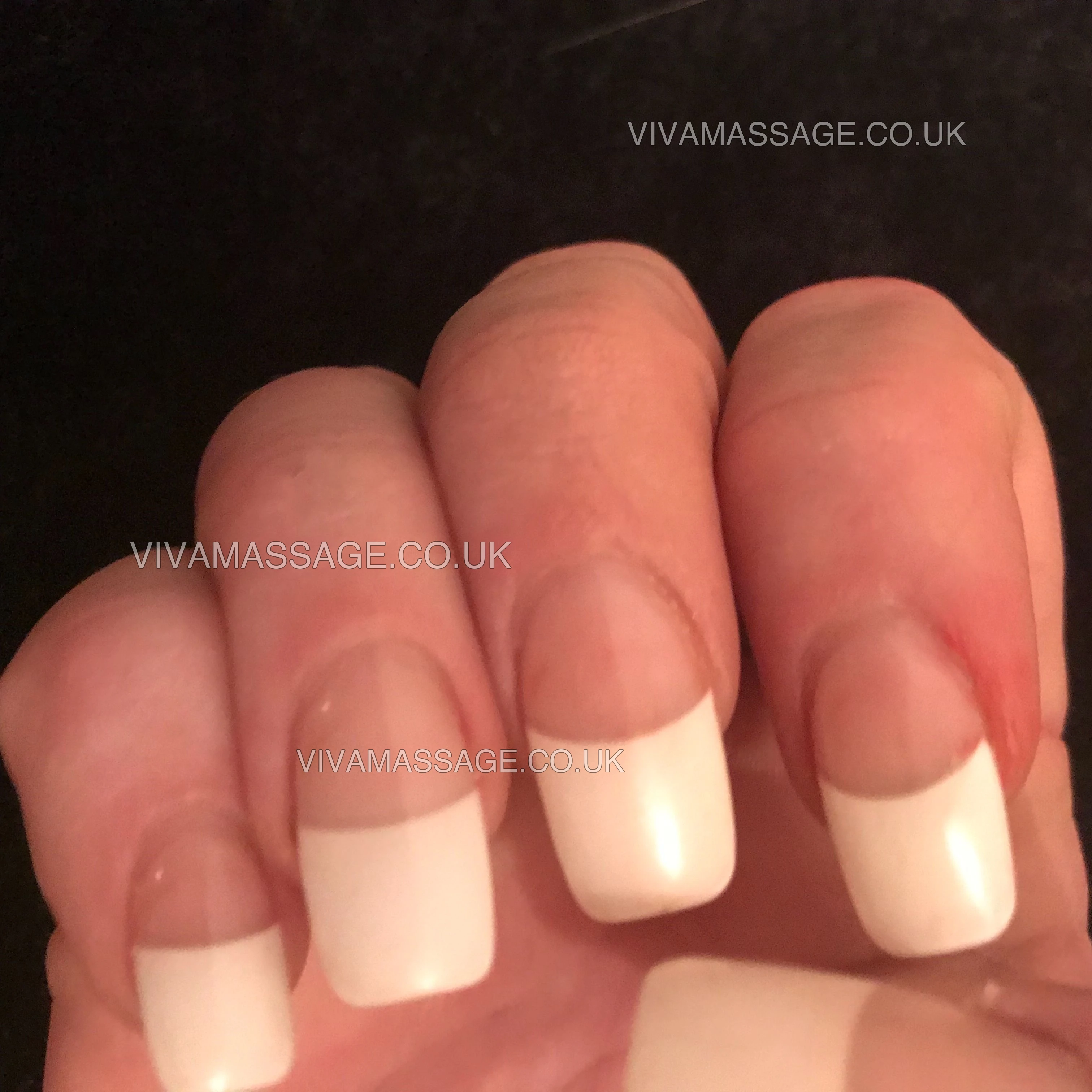 Photo 22 of saskia-english