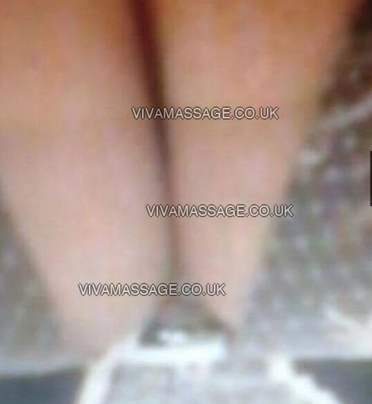 Photo 11 of saskia-english