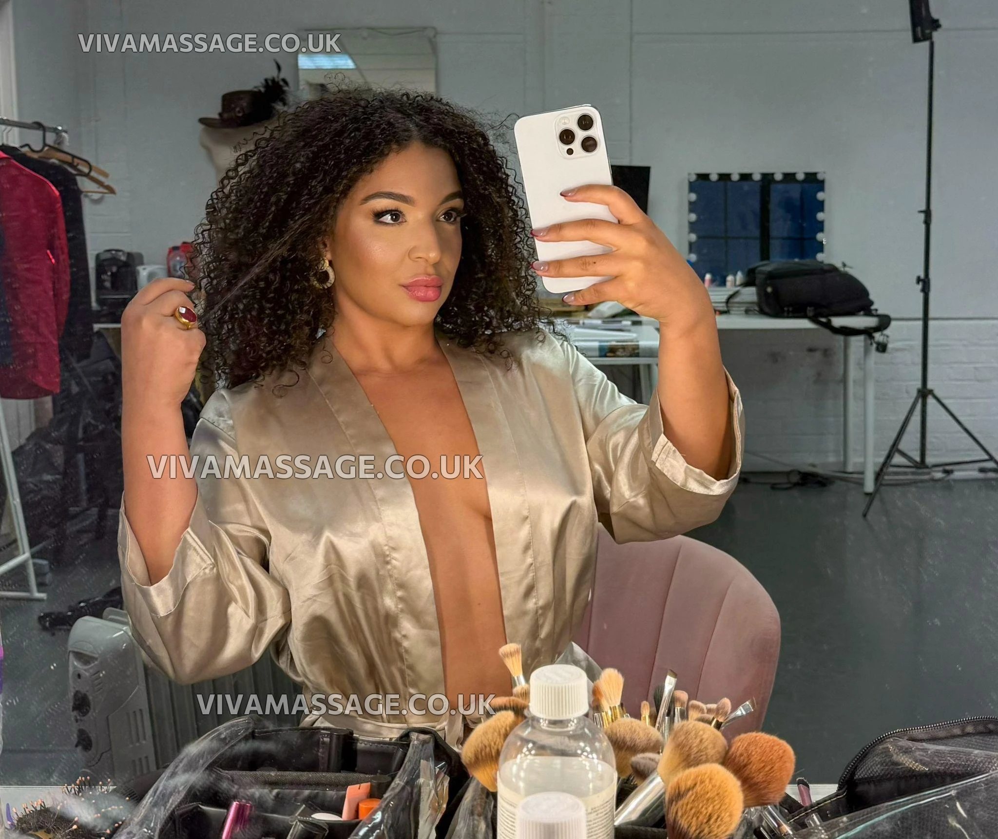 Photo 2 of LAURAVASCONCELOS