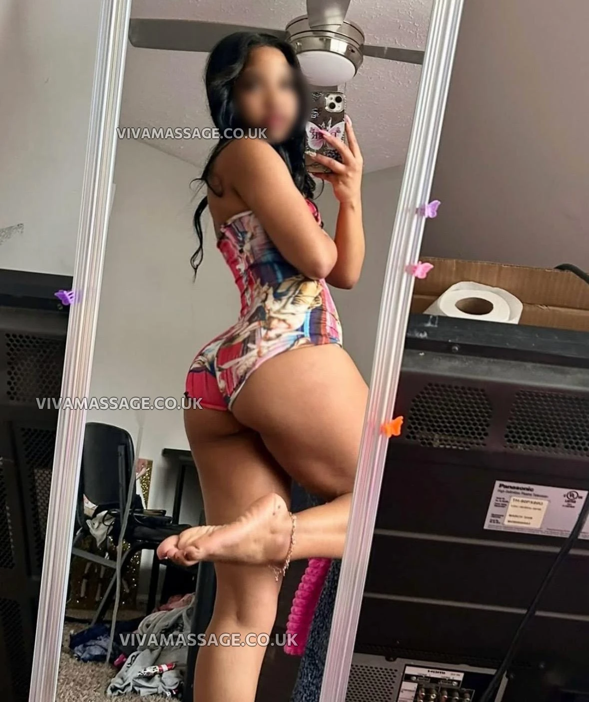 Photo 2 of girl_next_door1