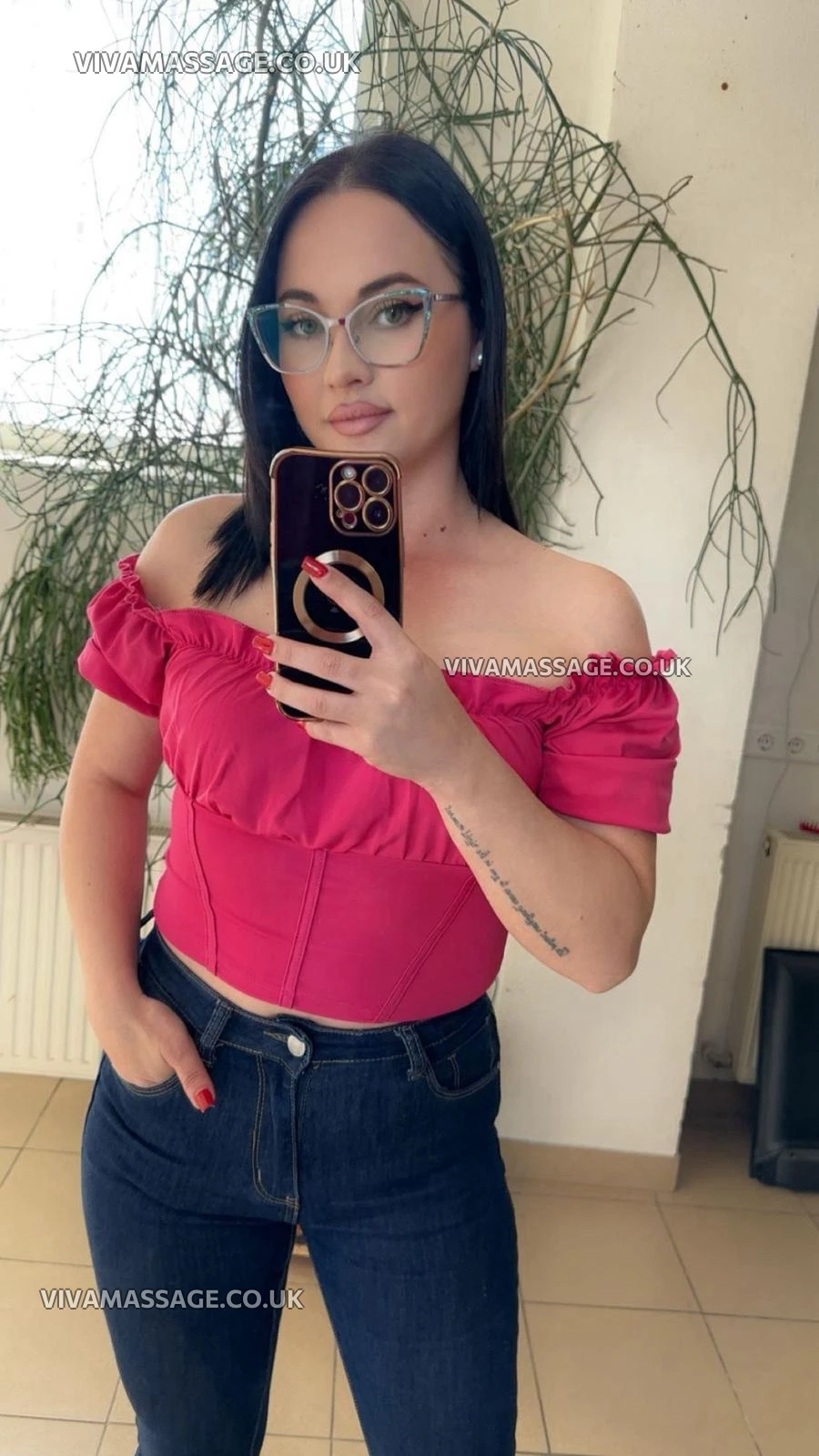 Photo 9 of Gracie.Brunette