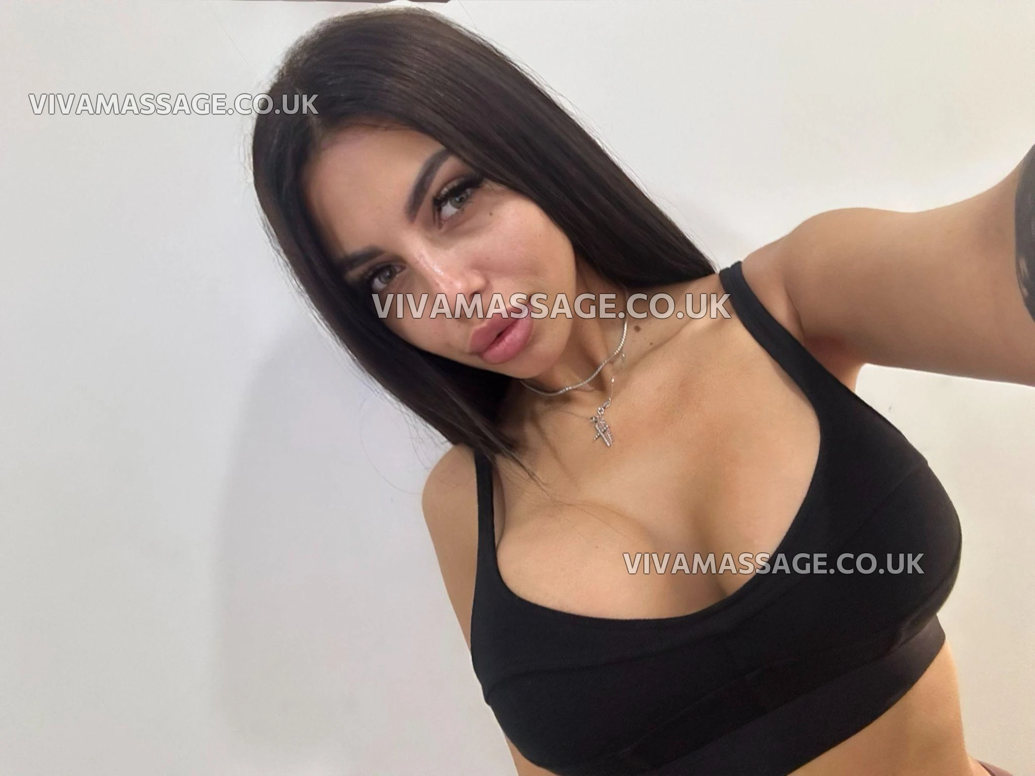 Photo 1 of Angelina_Loovee