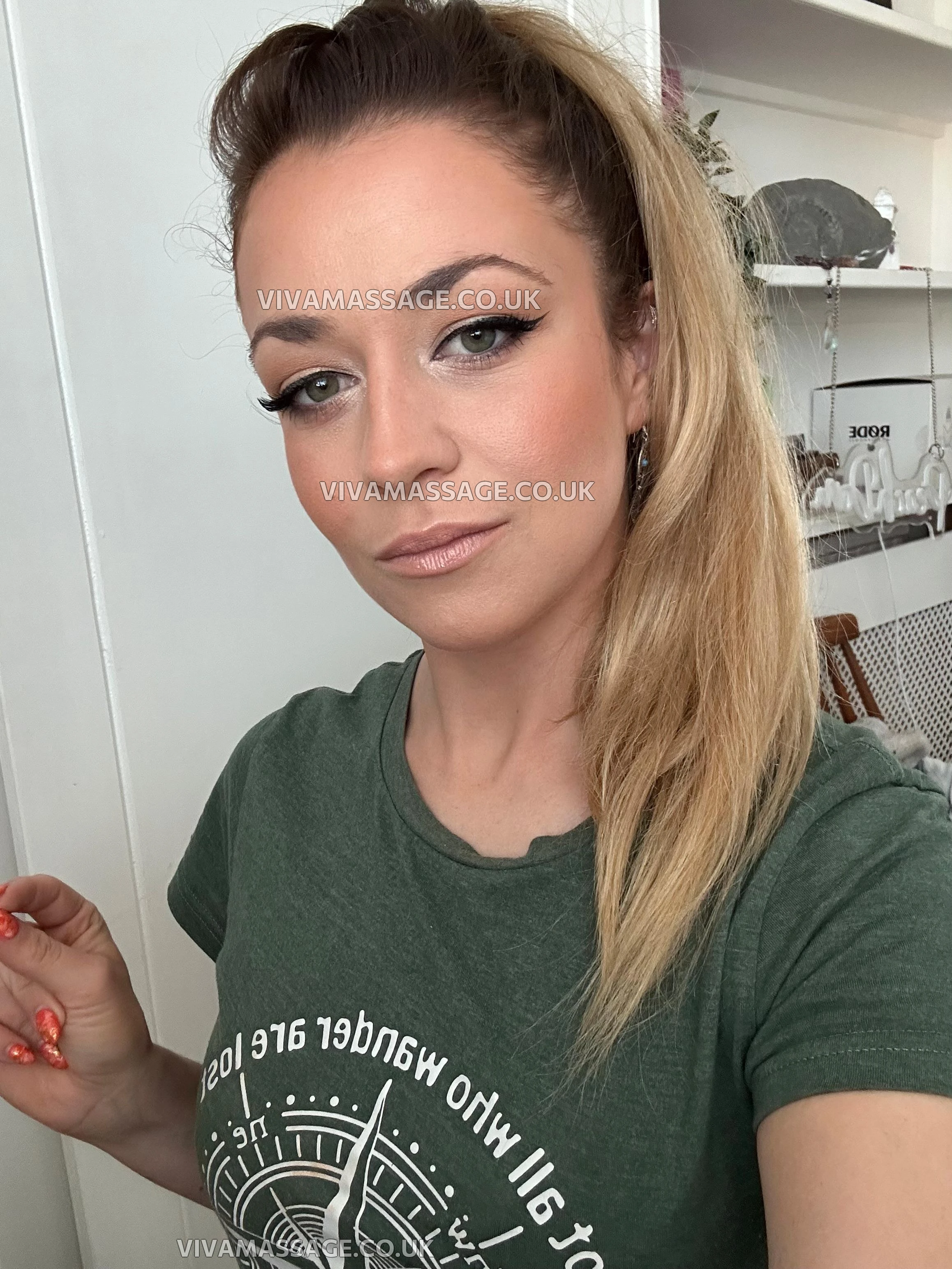 Photo 30 of Chelsey Peach