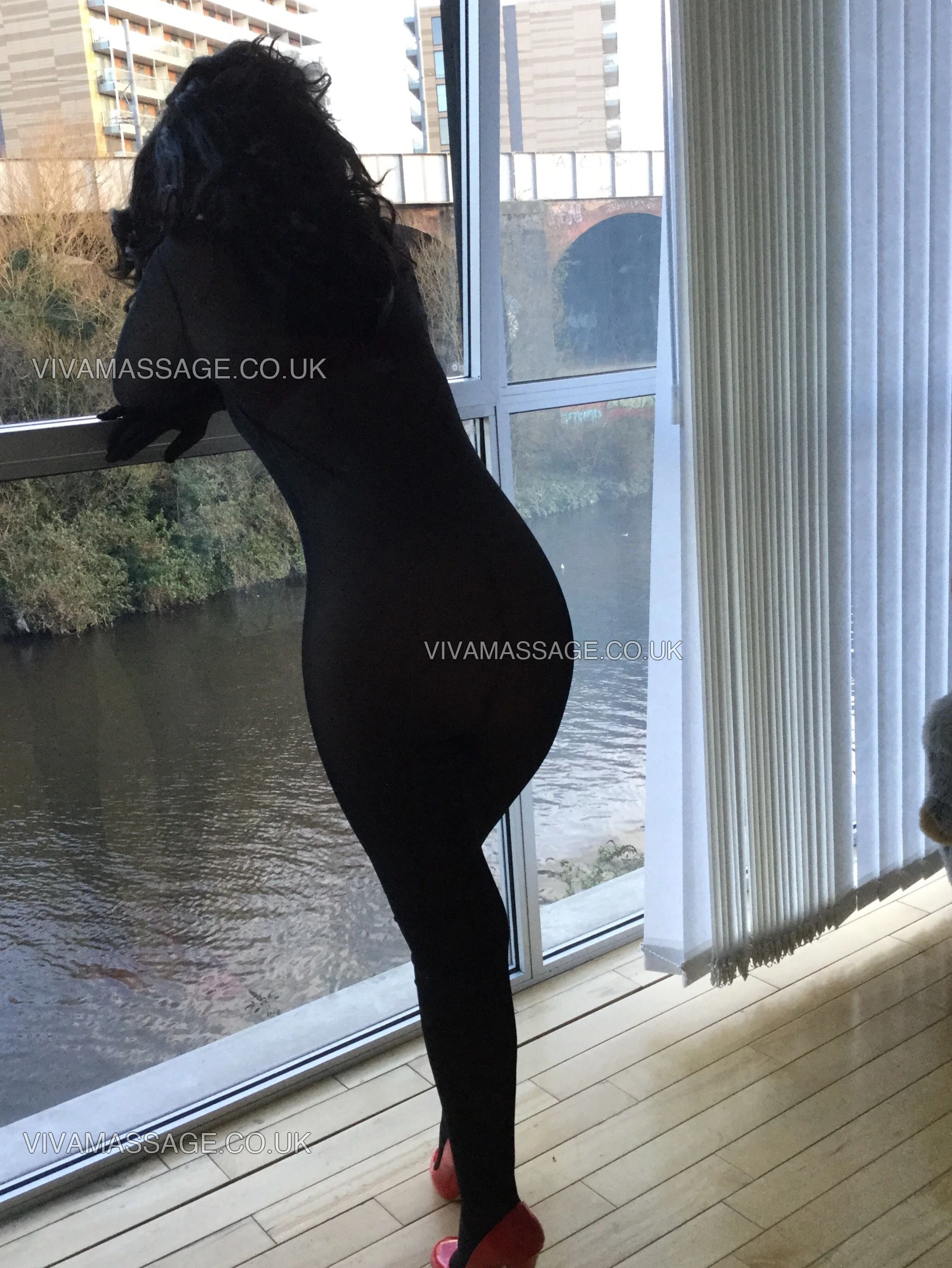 Photo 37 of Clarisa Le Chic