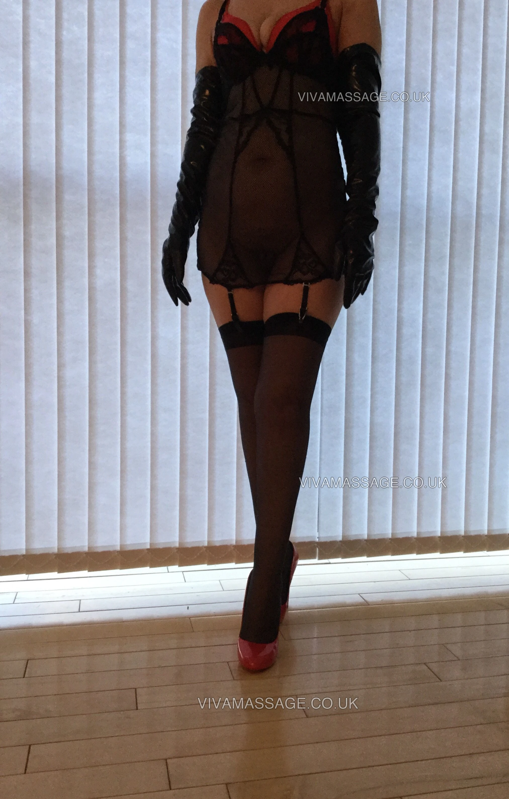 Photo 39 of Clarisa Le Chic