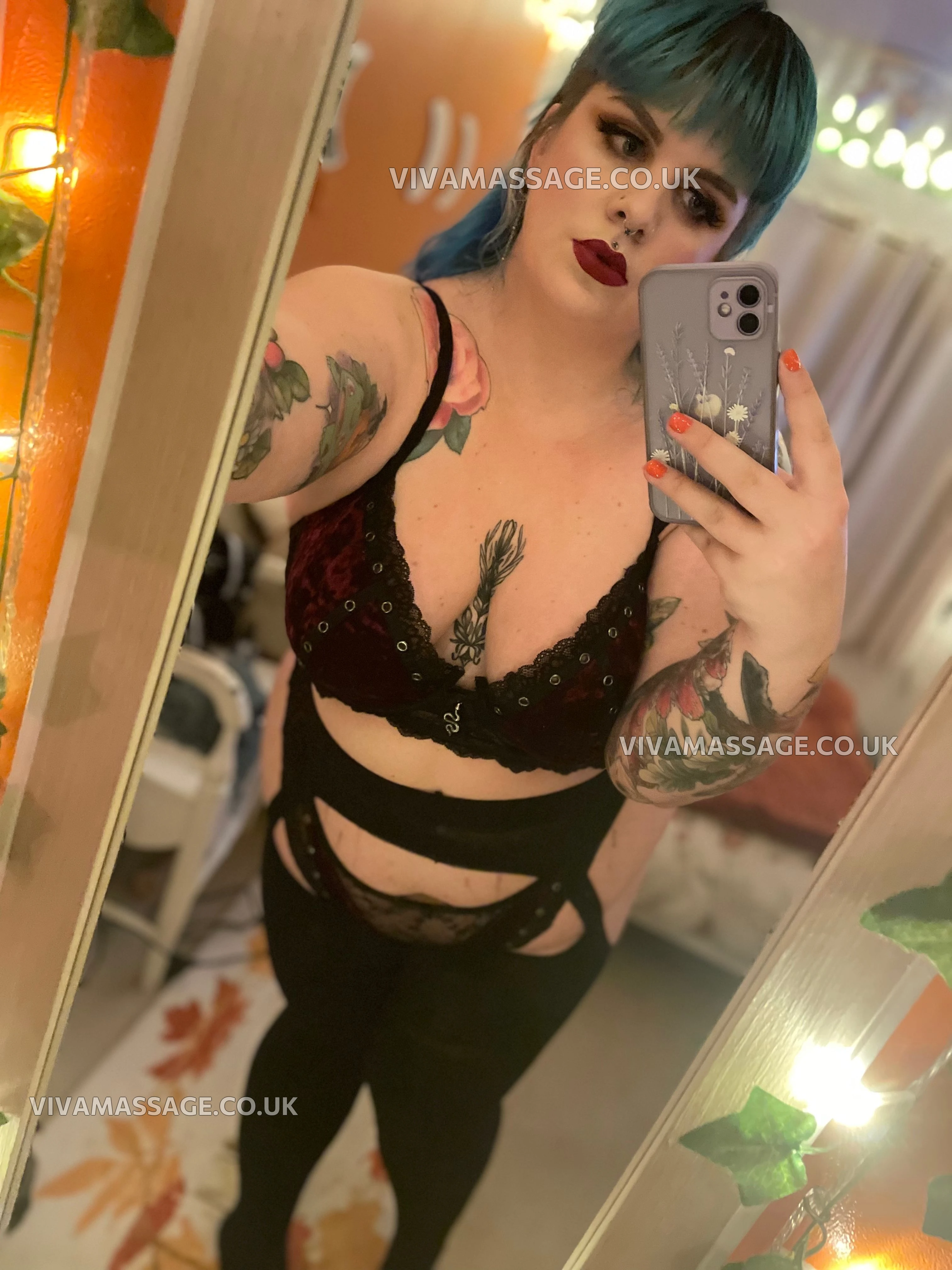 Photo 14 of AutumnVibes