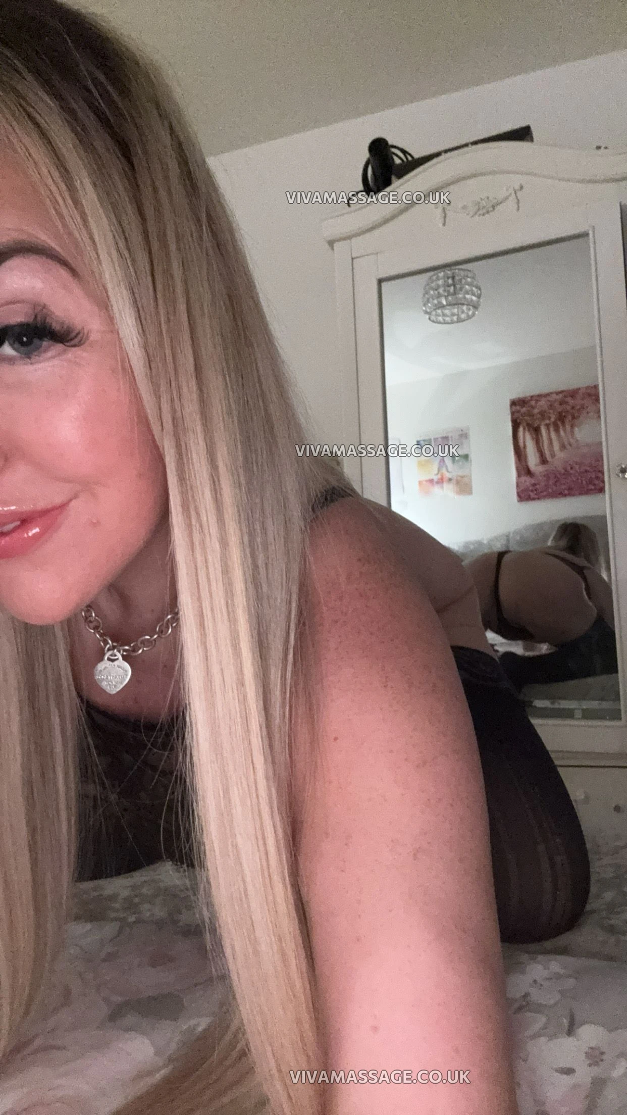 Photo 12 of EllenBlonde