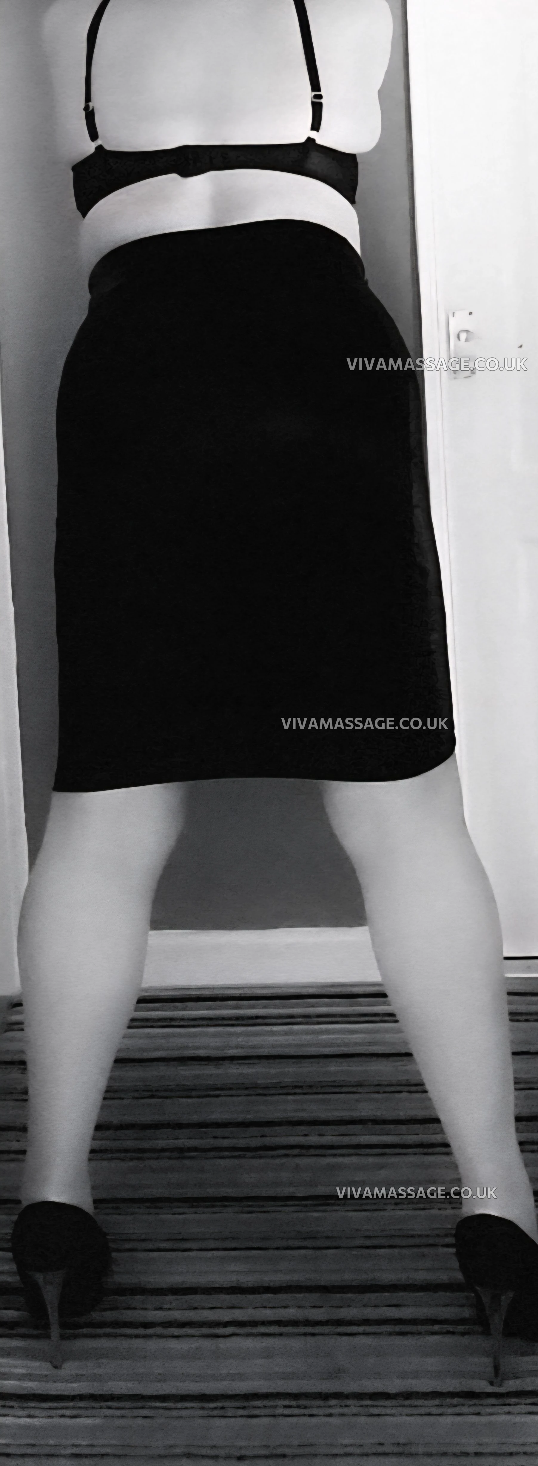 Photo 1 of Greedy girl 