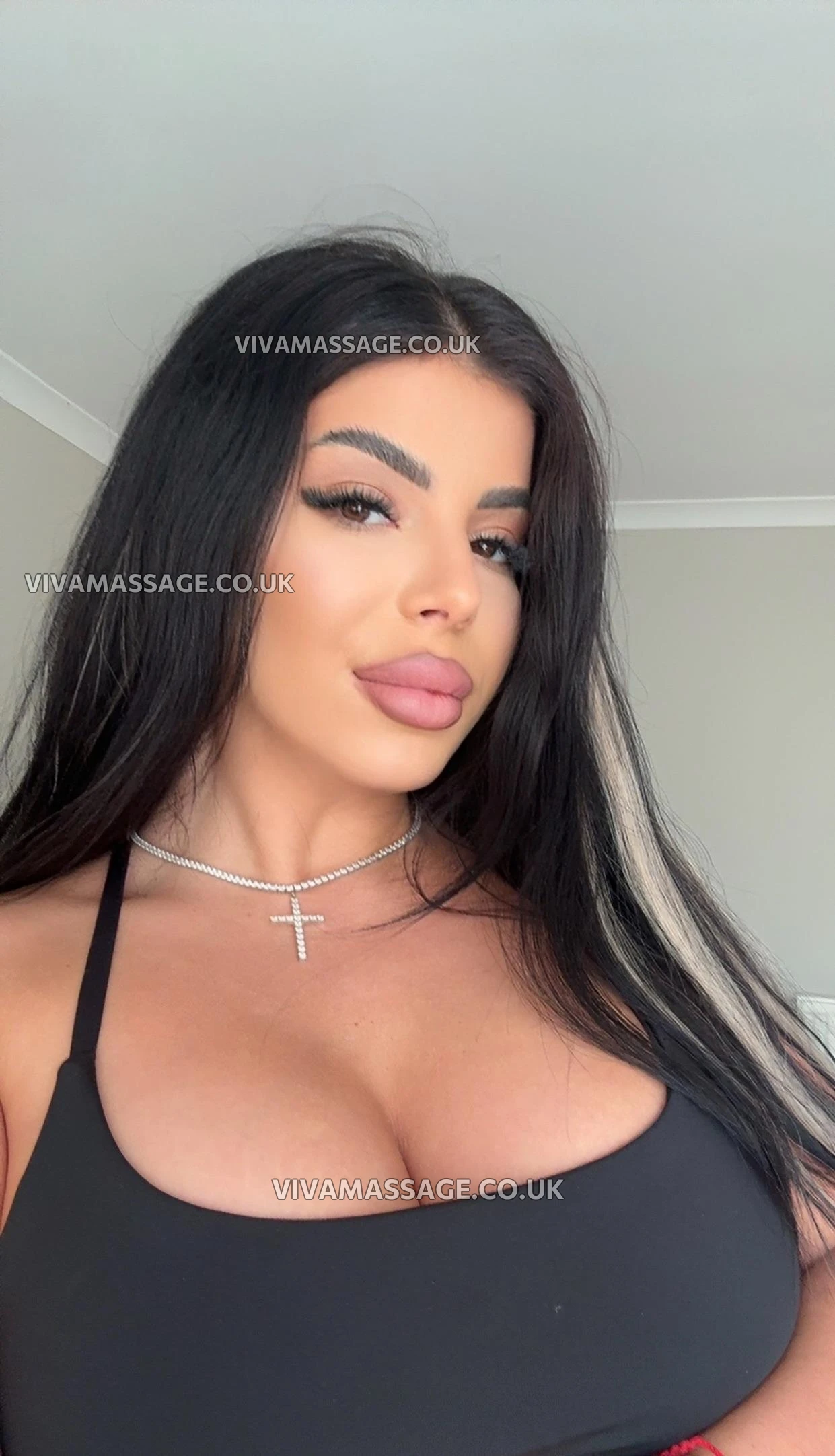 Photo 3 of LUXURY SOPHIE