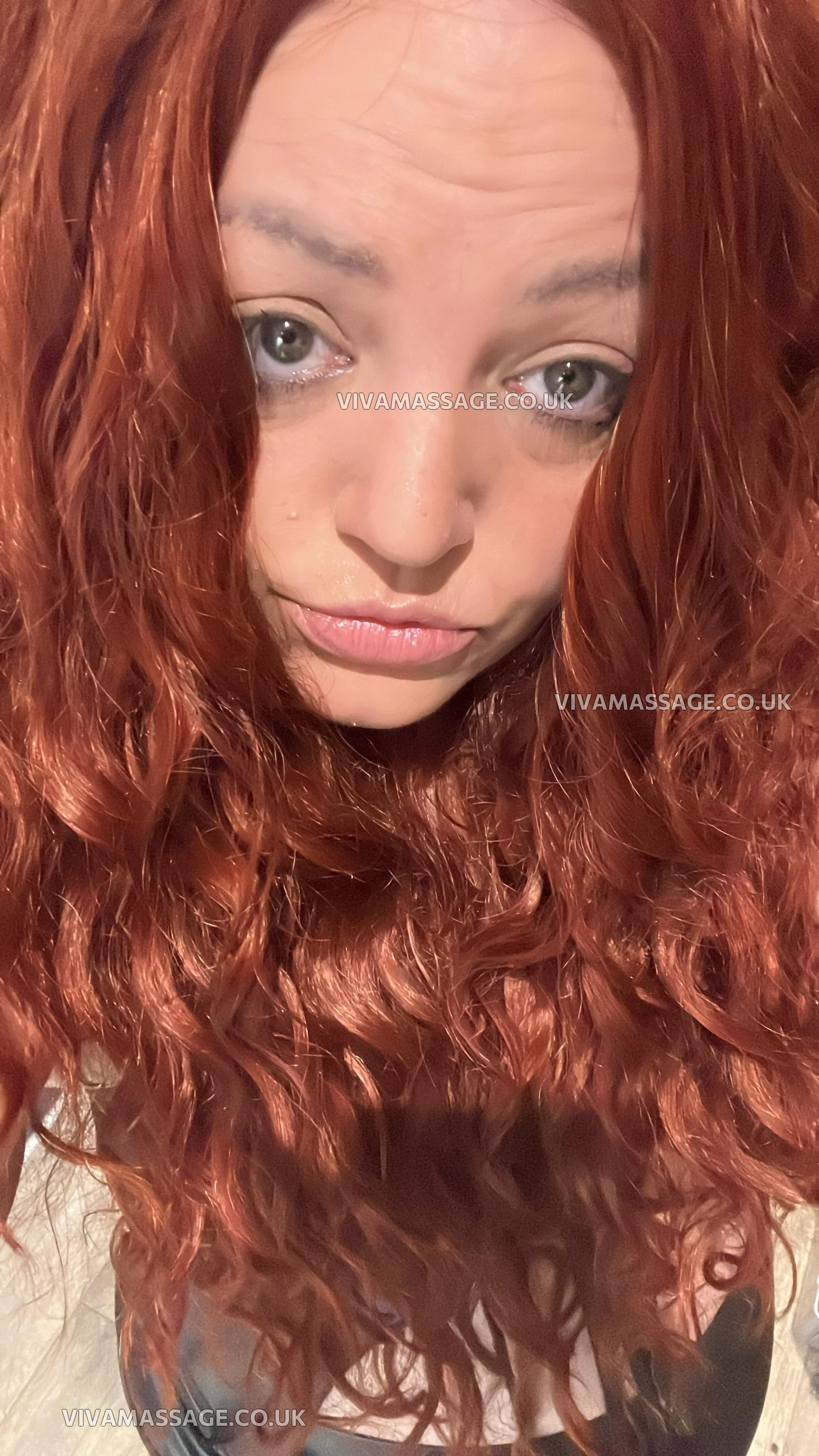 Photo 4 of hnybrunette