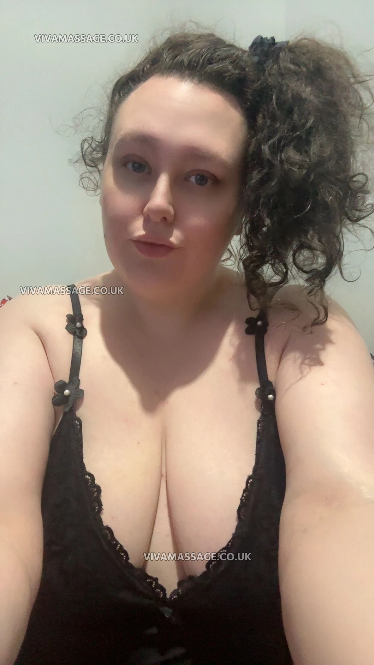 Photo 3 of Michelle_curvy