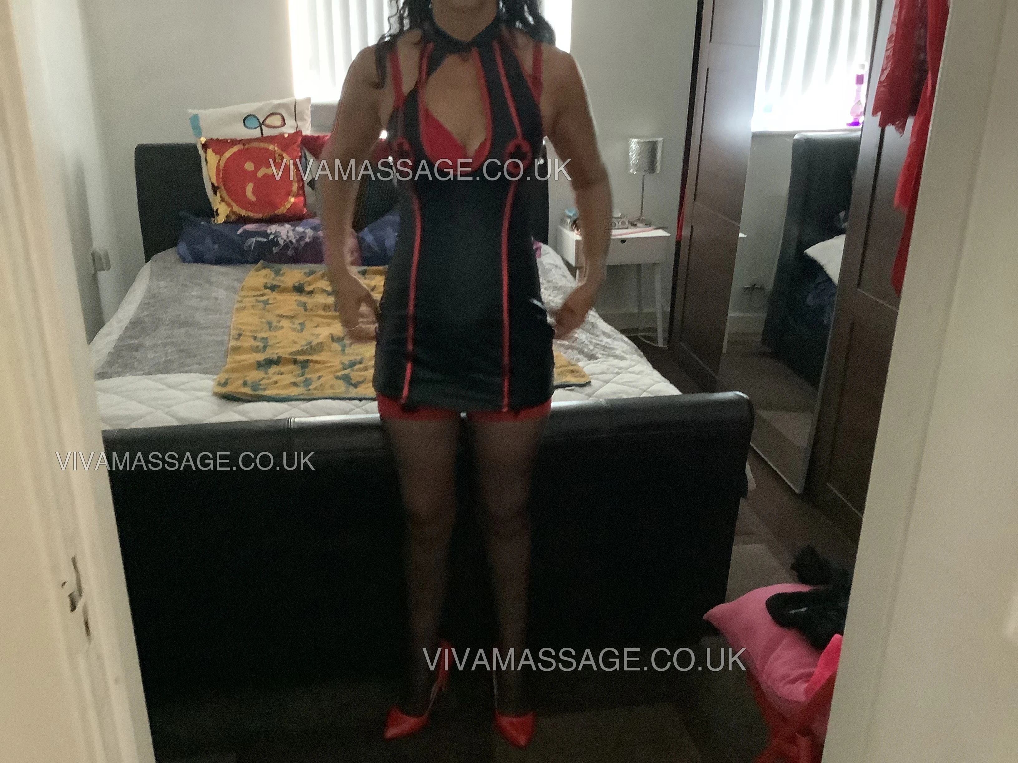 Photo 75 of Clarisa Le Chic