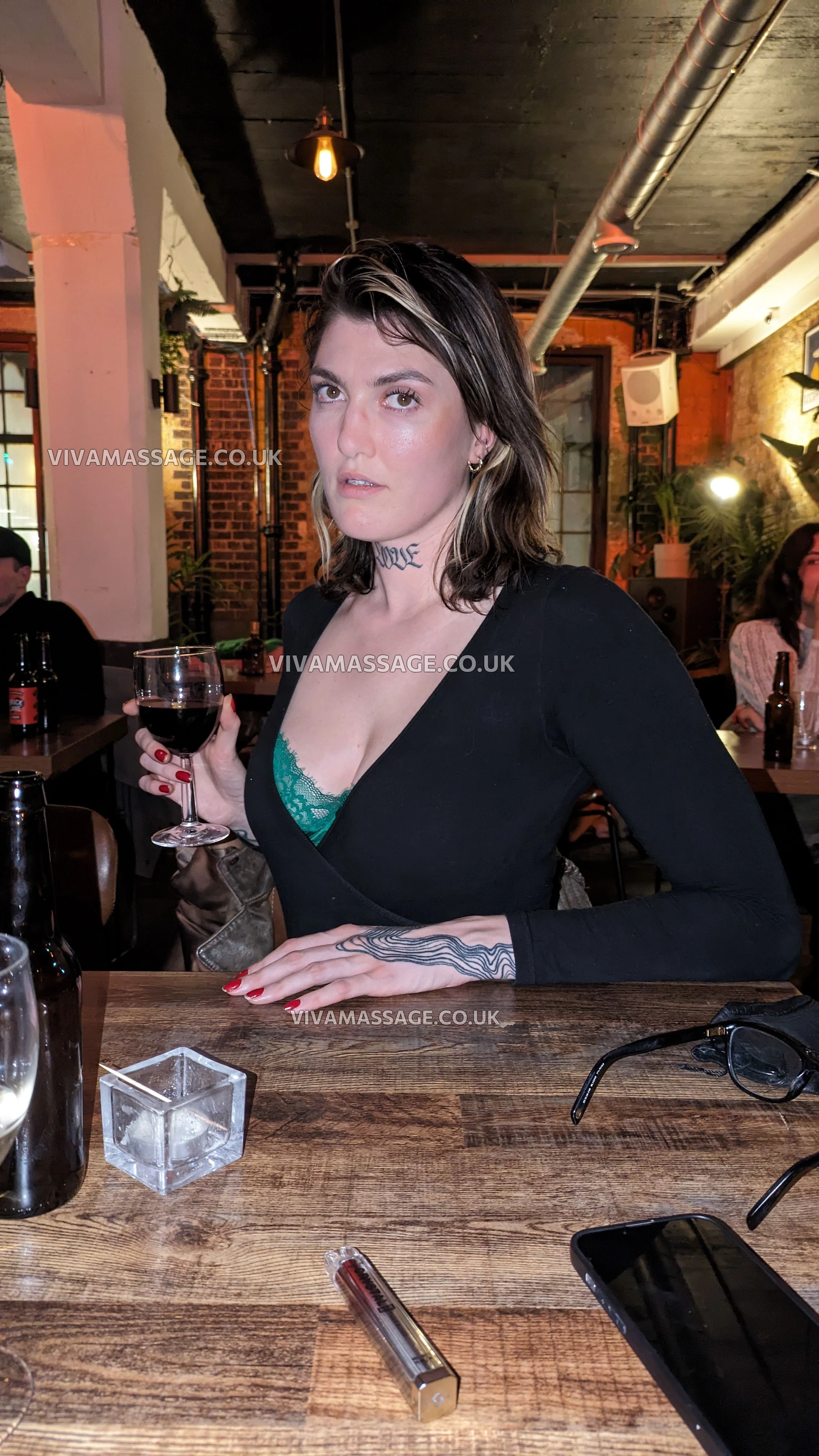 Photo 4 of Miss Simone Reage