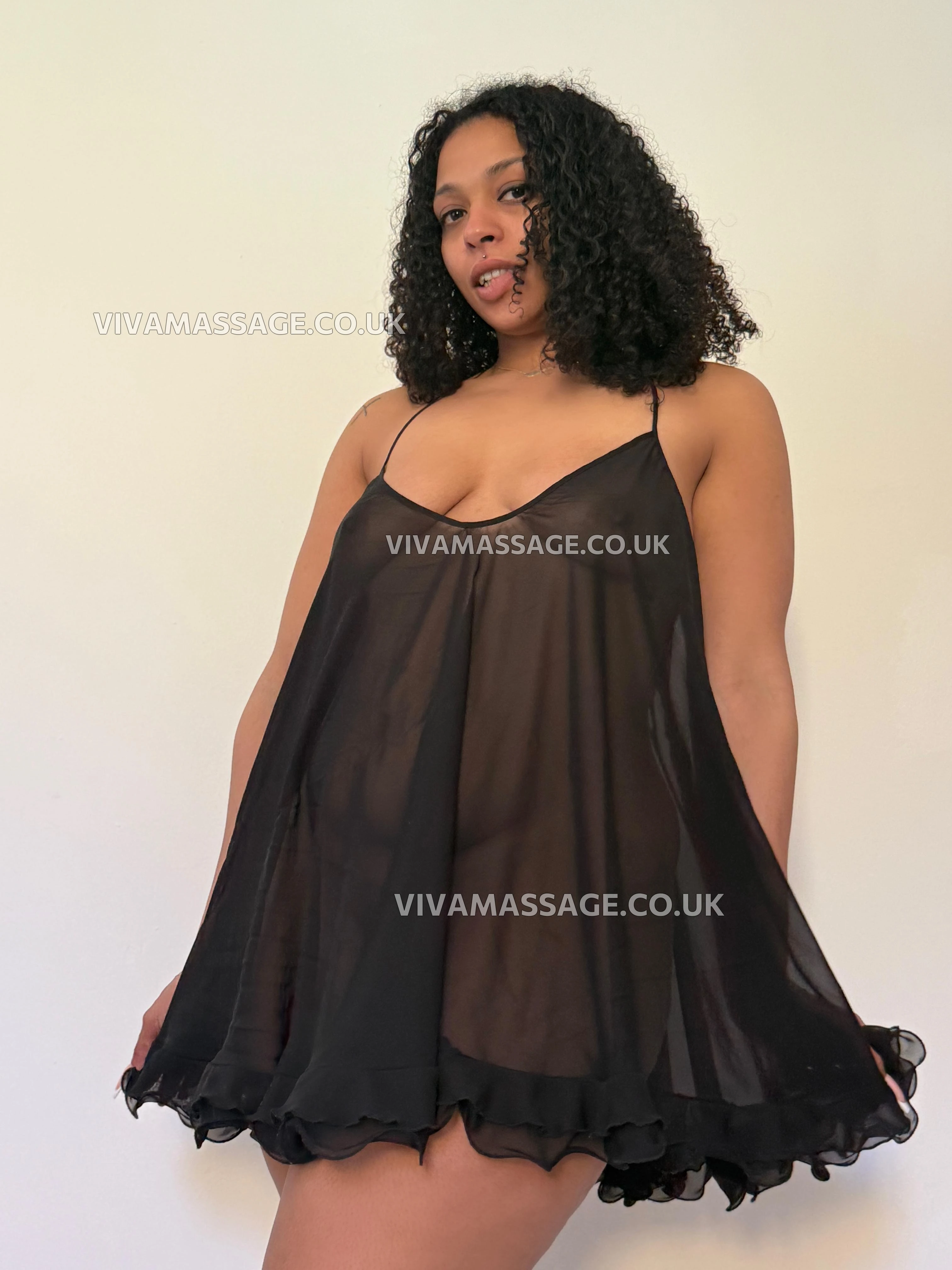 Photo 6 of CurvyCandyxoxo