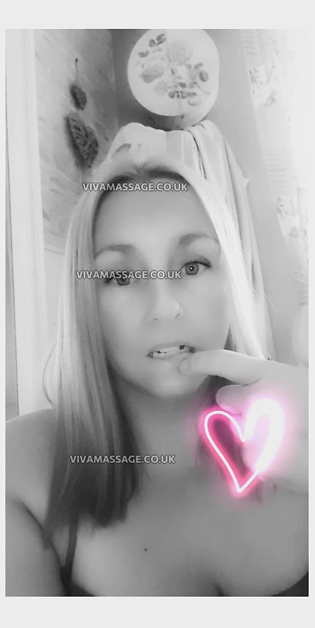 Photo 15 of fallenangel81