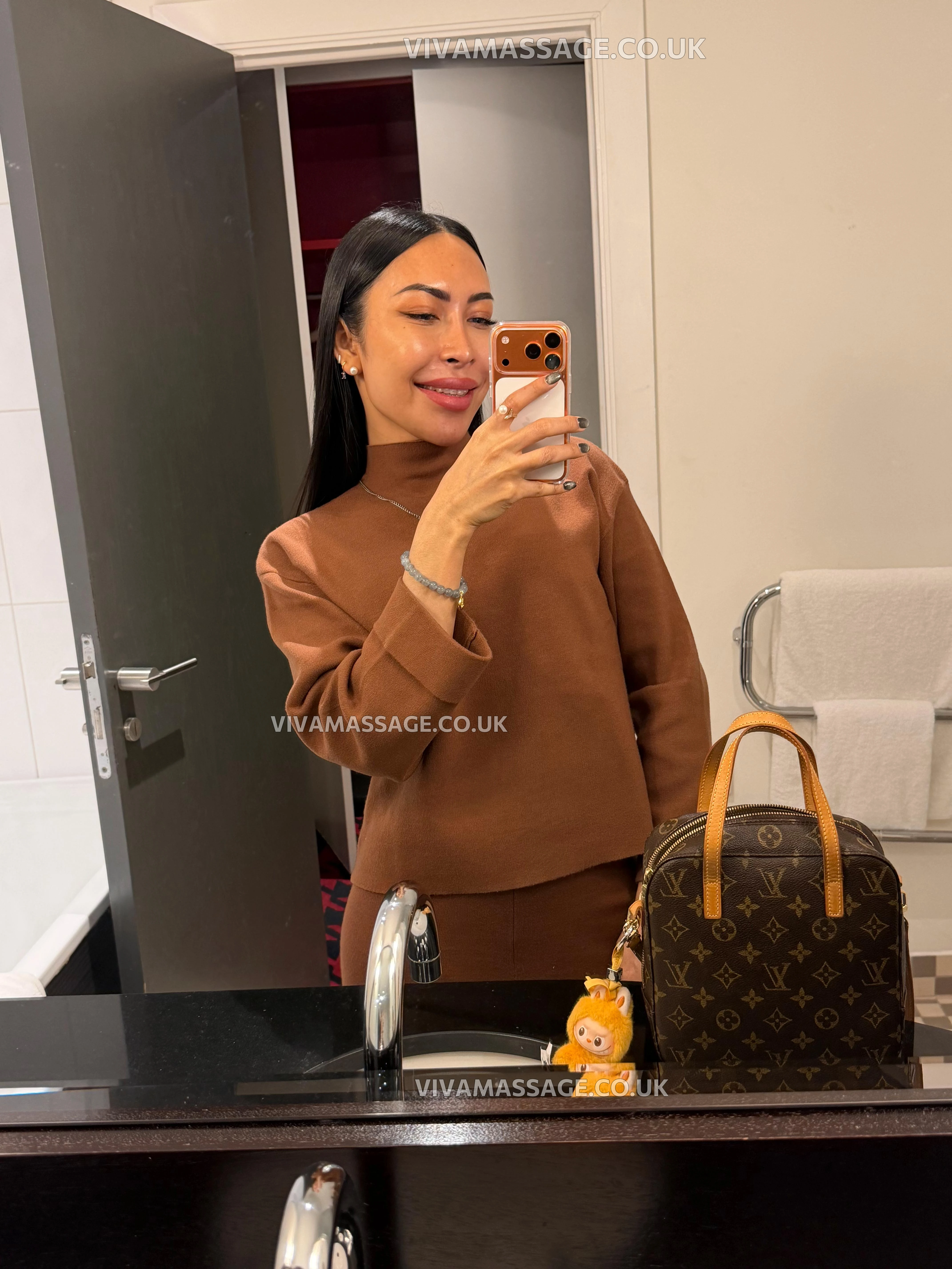 Photo 52 of TS JASMIN MASSAGE