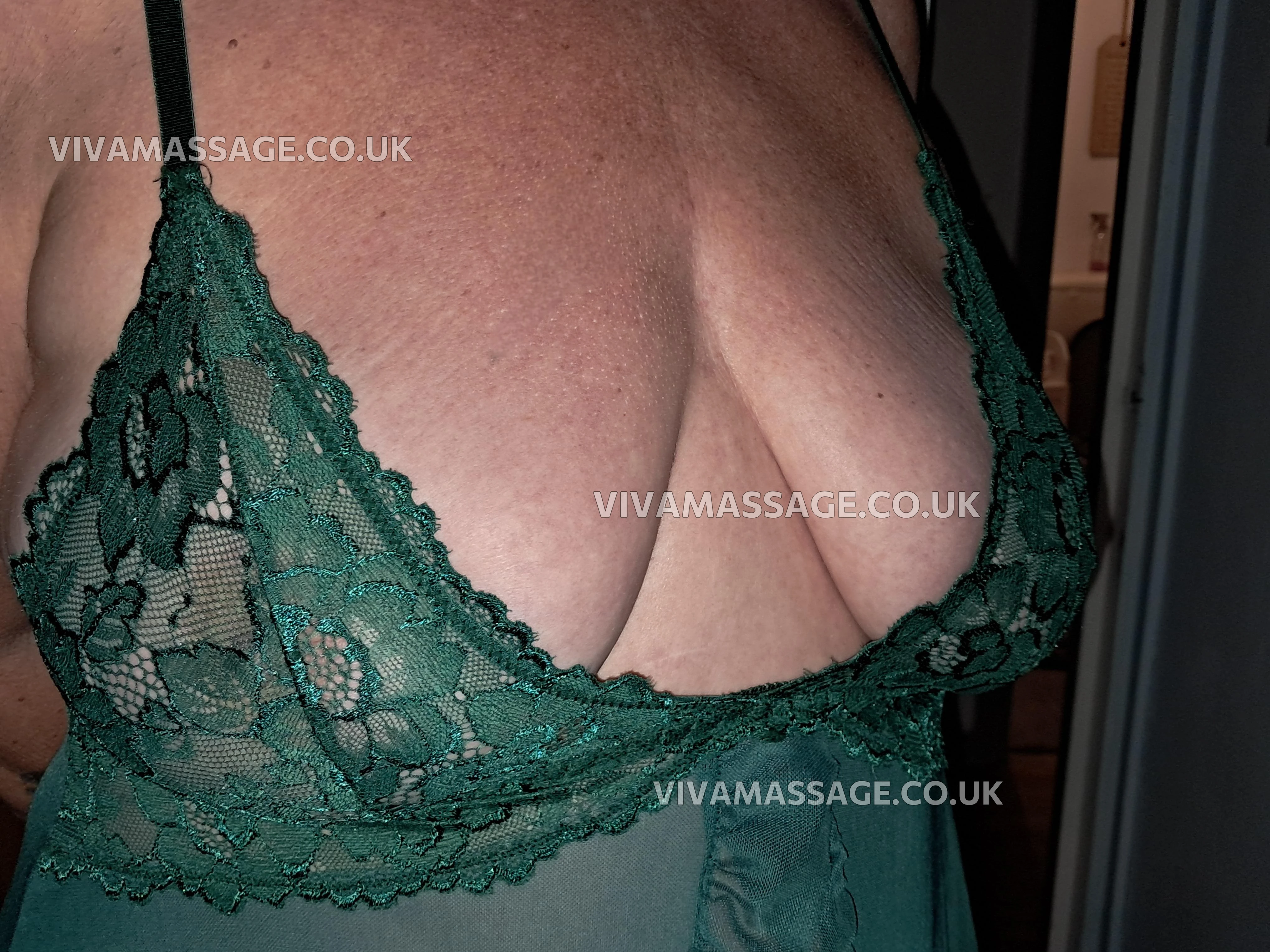 Photo 3 of Laceystockings