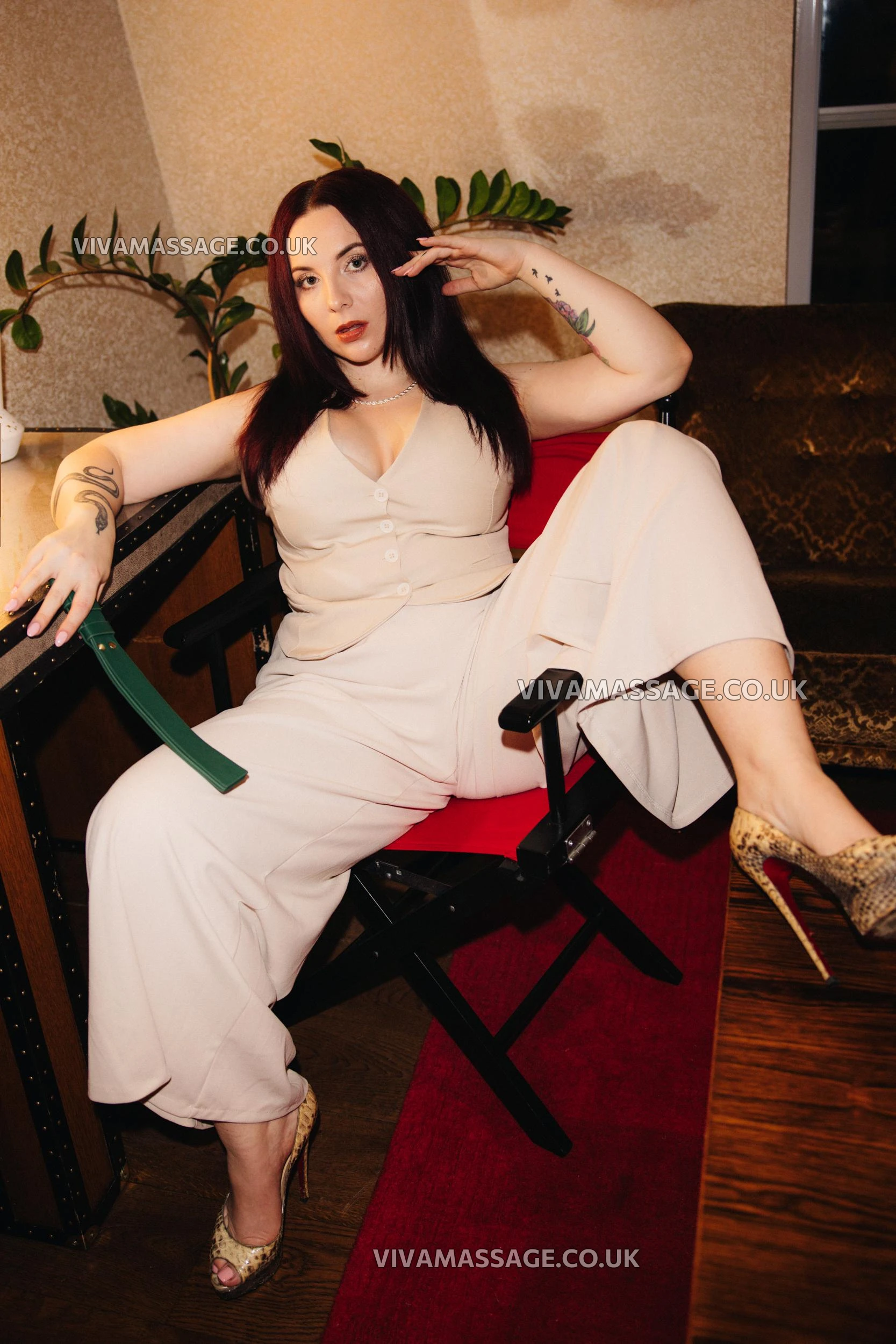 Photo 5 of MissHannahBlake